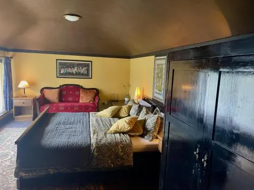Bed in The Waters Country House