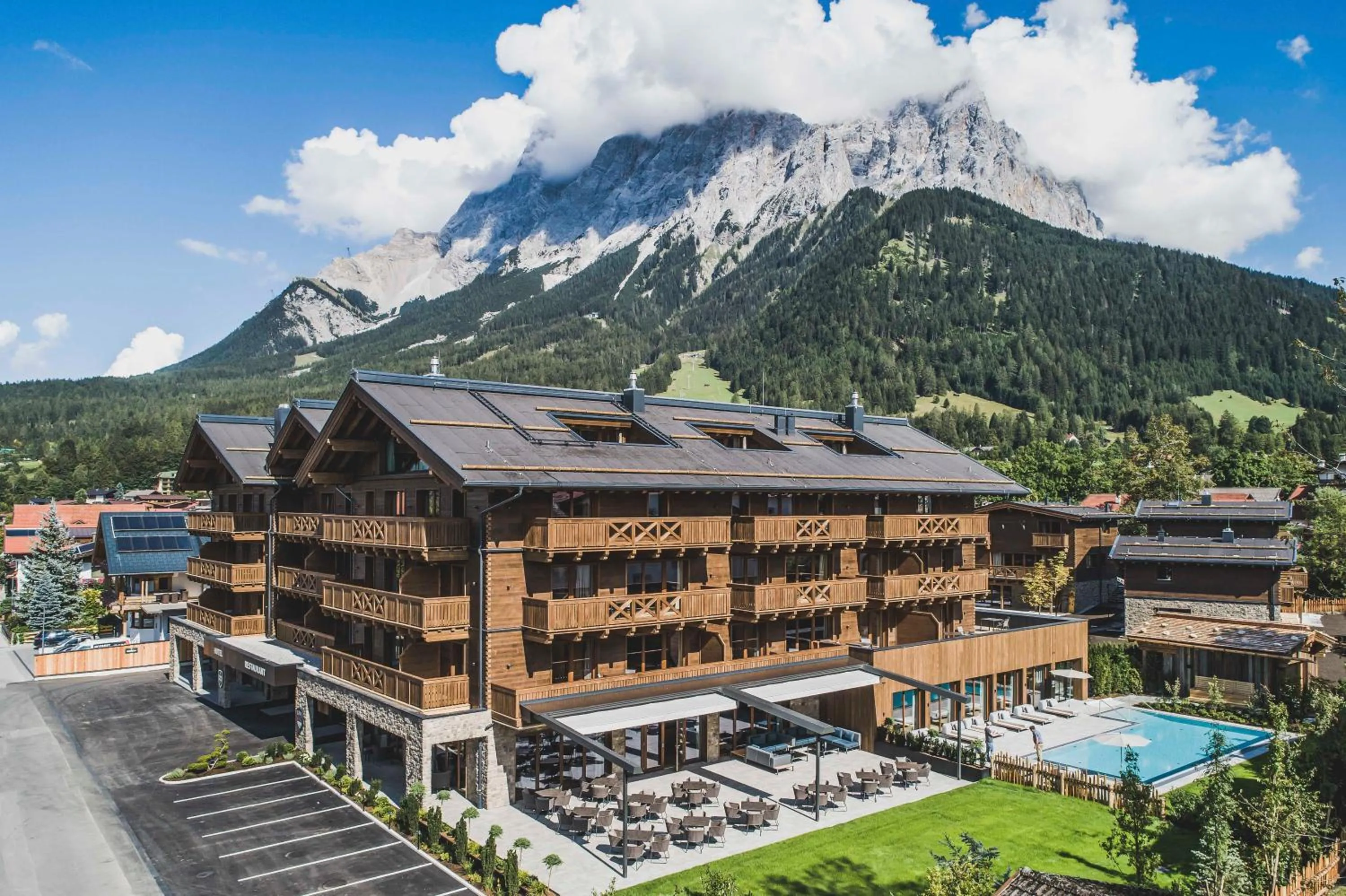 Property building in Bergresort Zugspitze Ehrwald by ALPS RESORTS