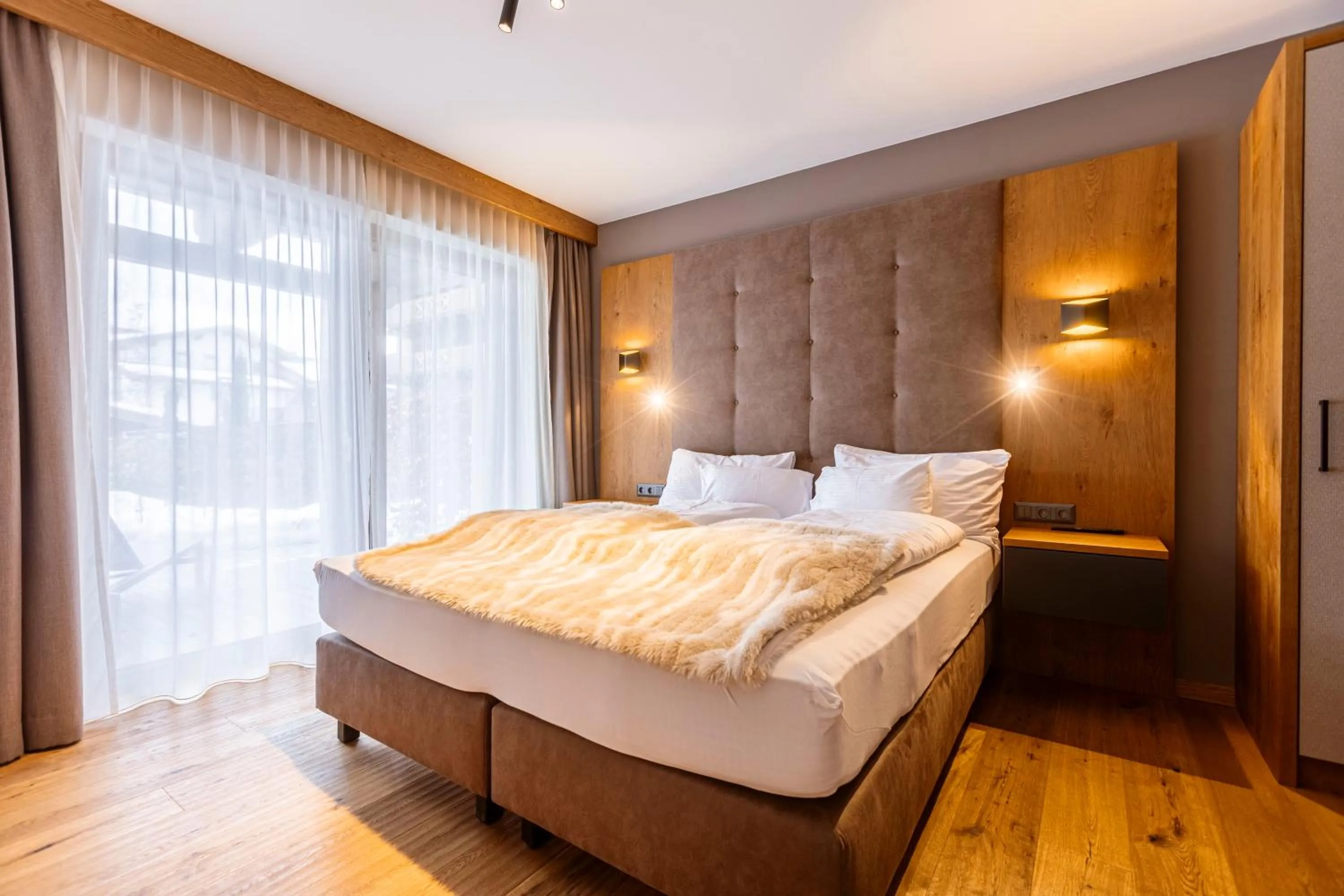Bedroom, Bed in Bergresort Zugspitze Ehrwald by ALPS RESORTS