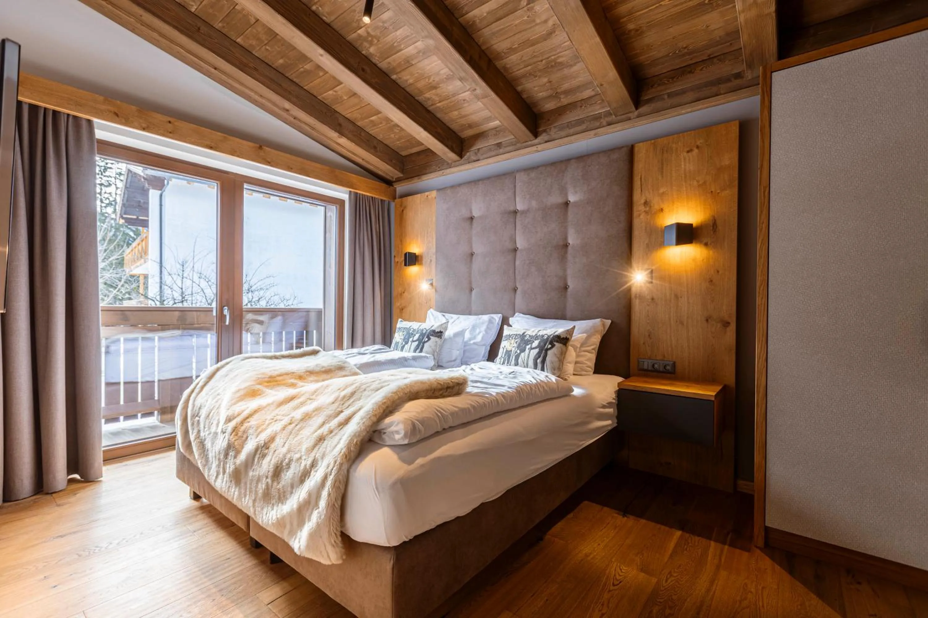 Bedroom, Bed in Bergresort Zugspitze Ehrwald by ALPS RESORTS