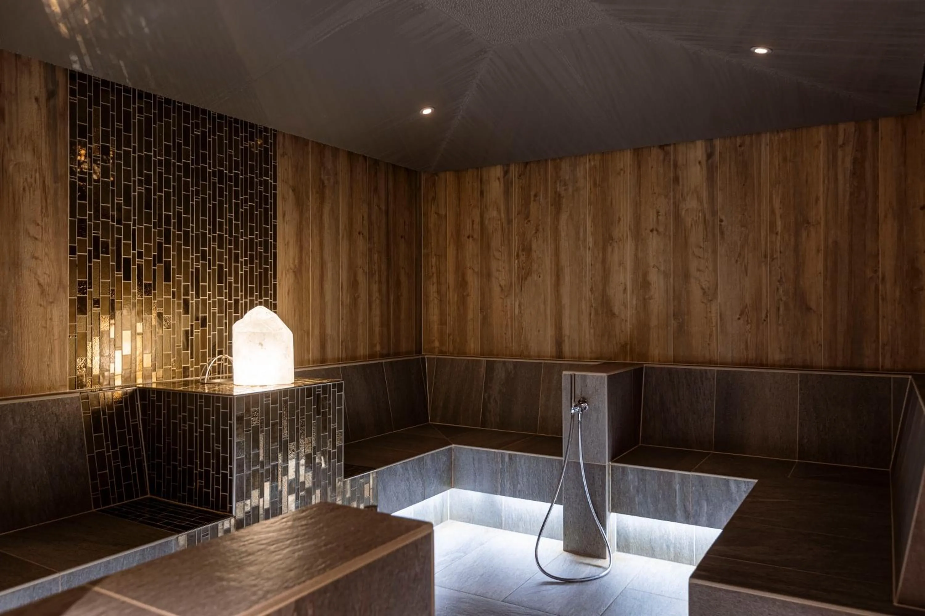 Spa and wellness centre/facilities in Bergresort Zugspitze Ehrwald by ALPS RESORTS