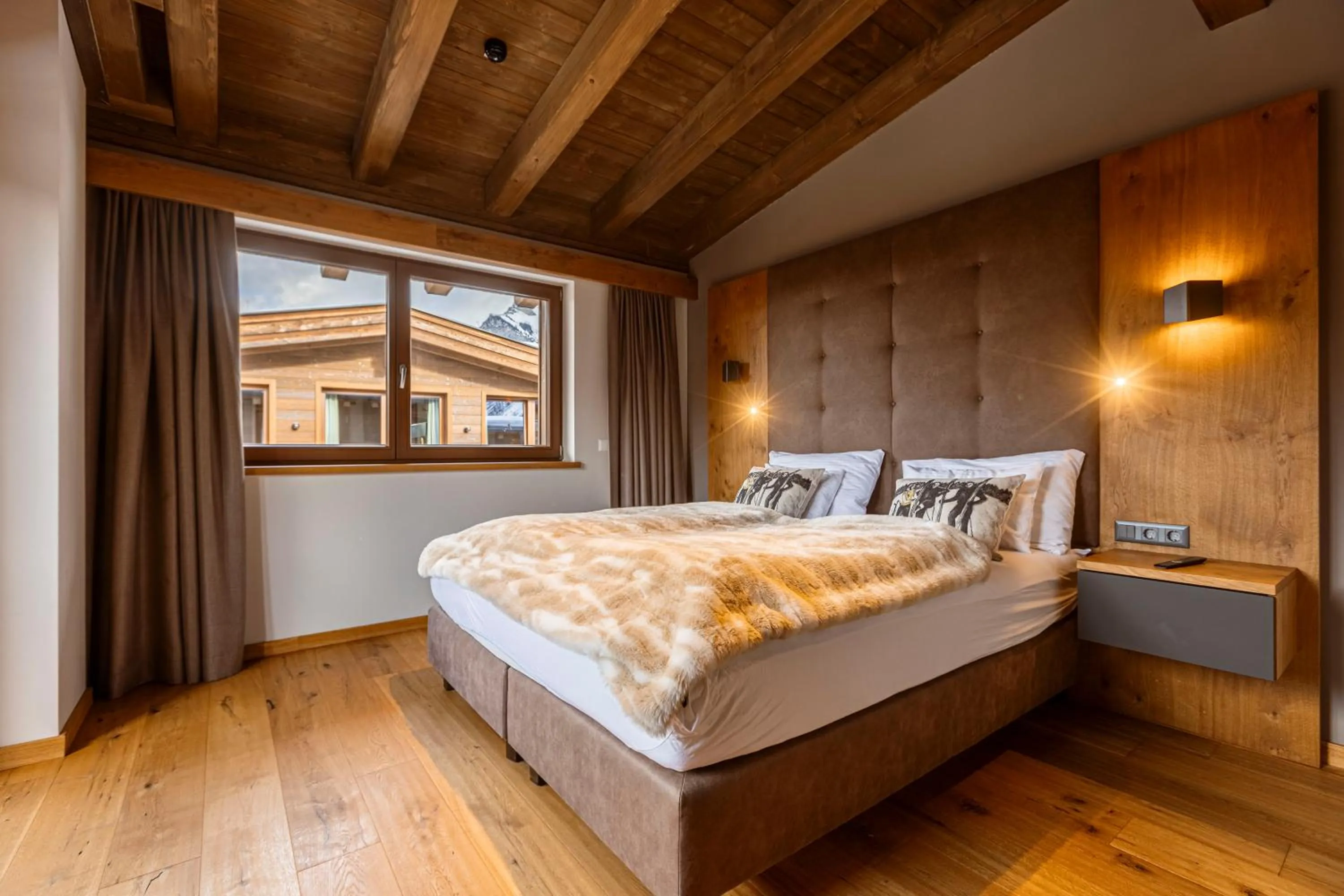 Bedroom, Bed in Bergresort Zugspitze Ehrwald by ALPS RESORTS