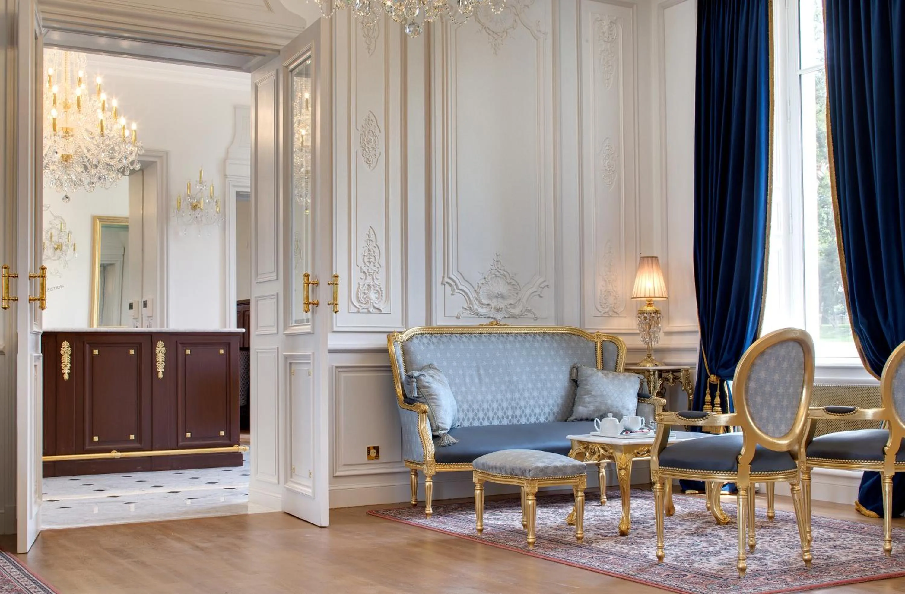 Lobby or reception in Alexandra Palace - La Maison Younan