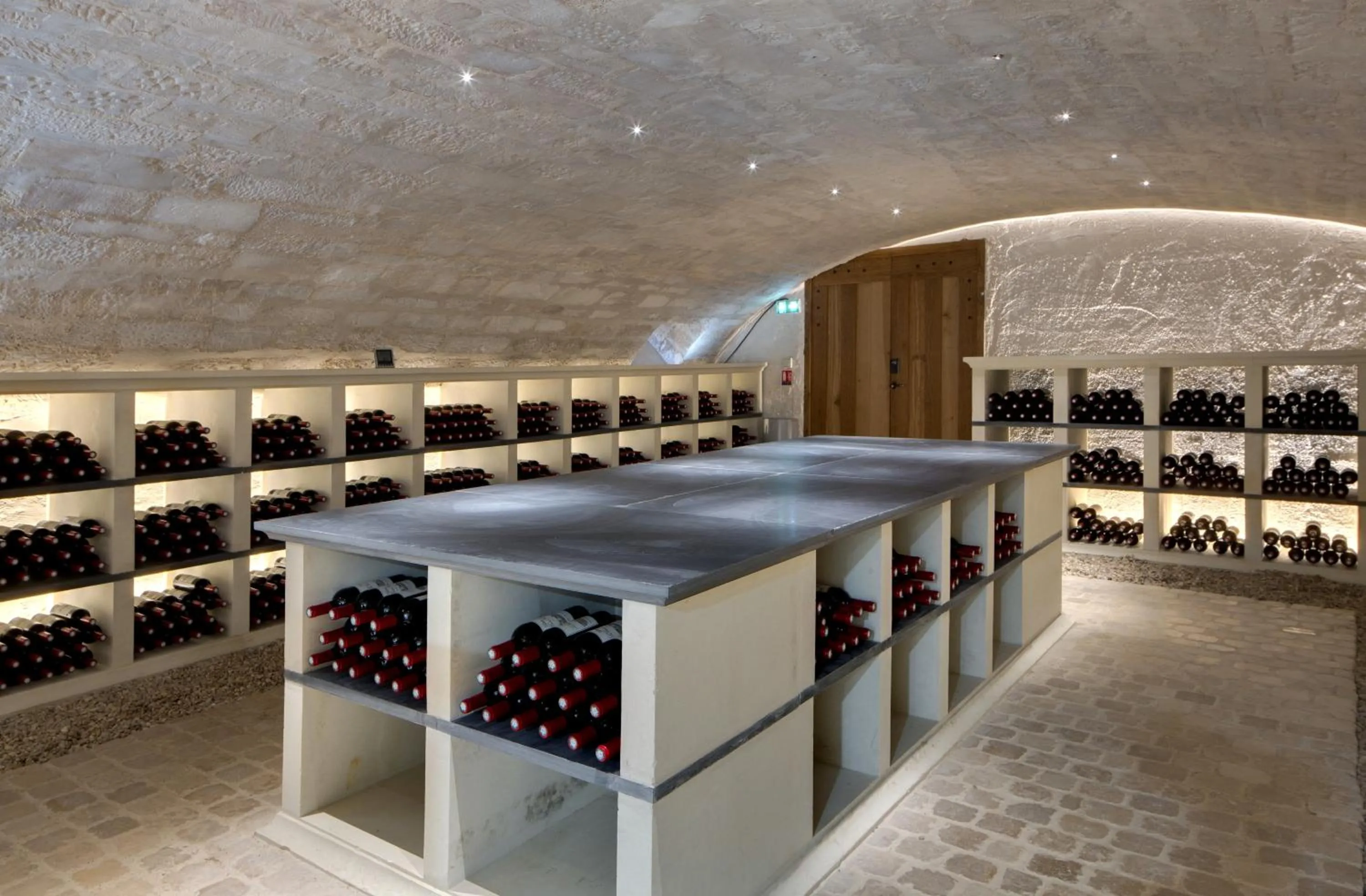 Decorative detail in Alexandra Palace - La Maison Younan