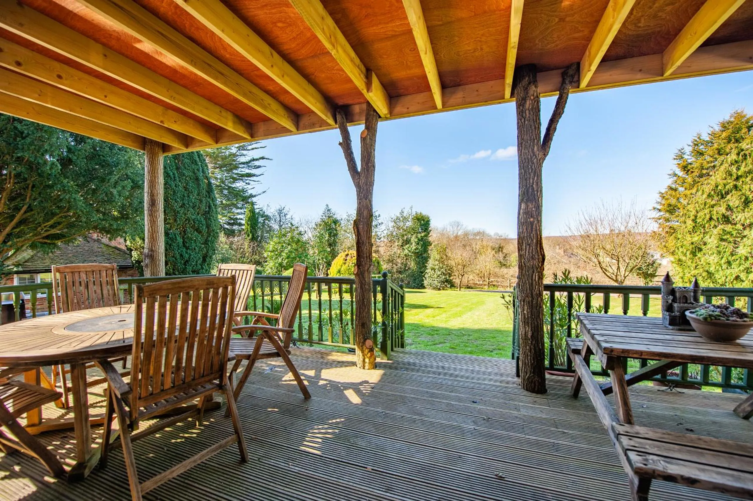 Patio in Oakside Lodge Guest House