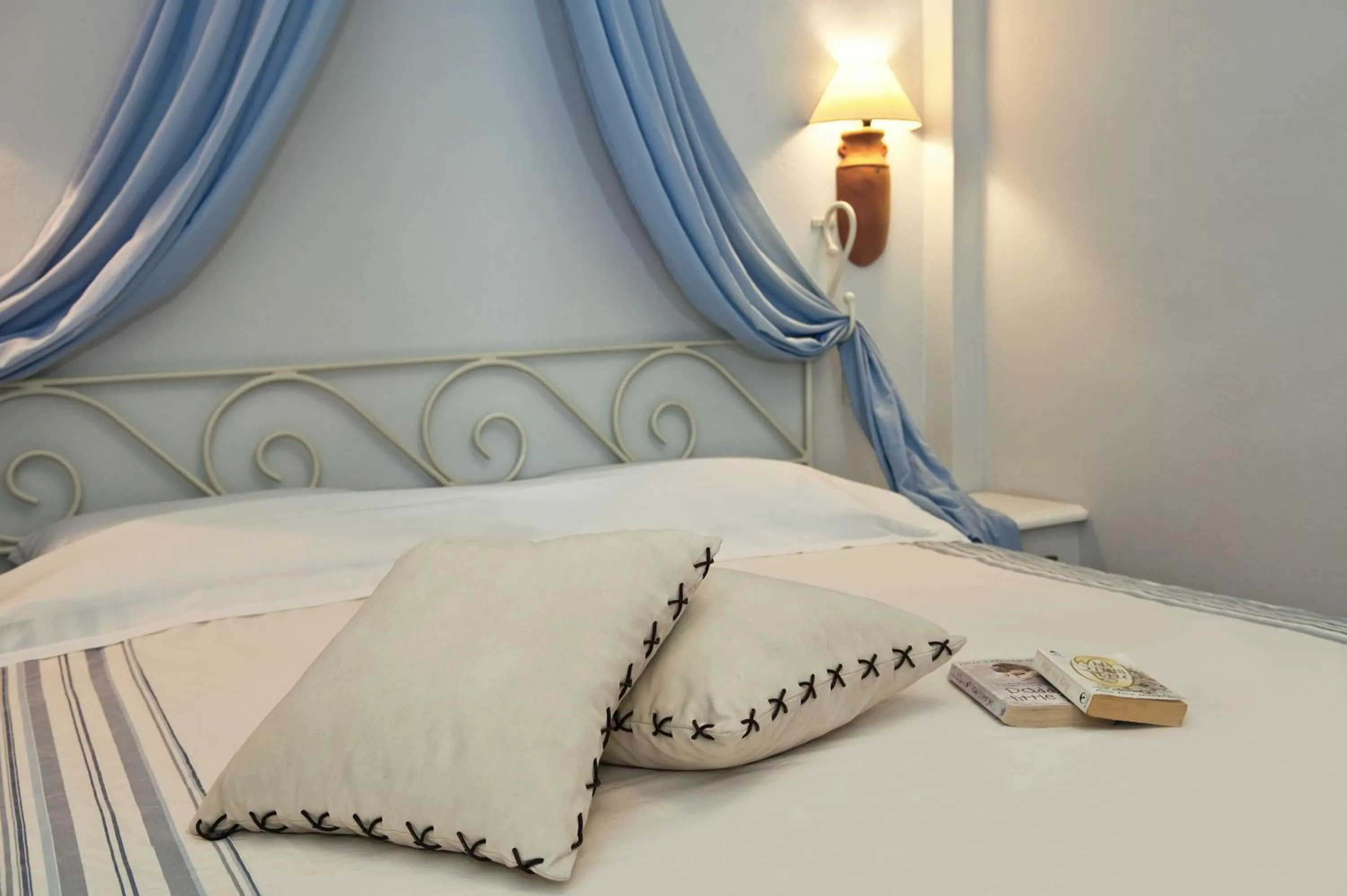 Bed in Meltemi Village Hotel