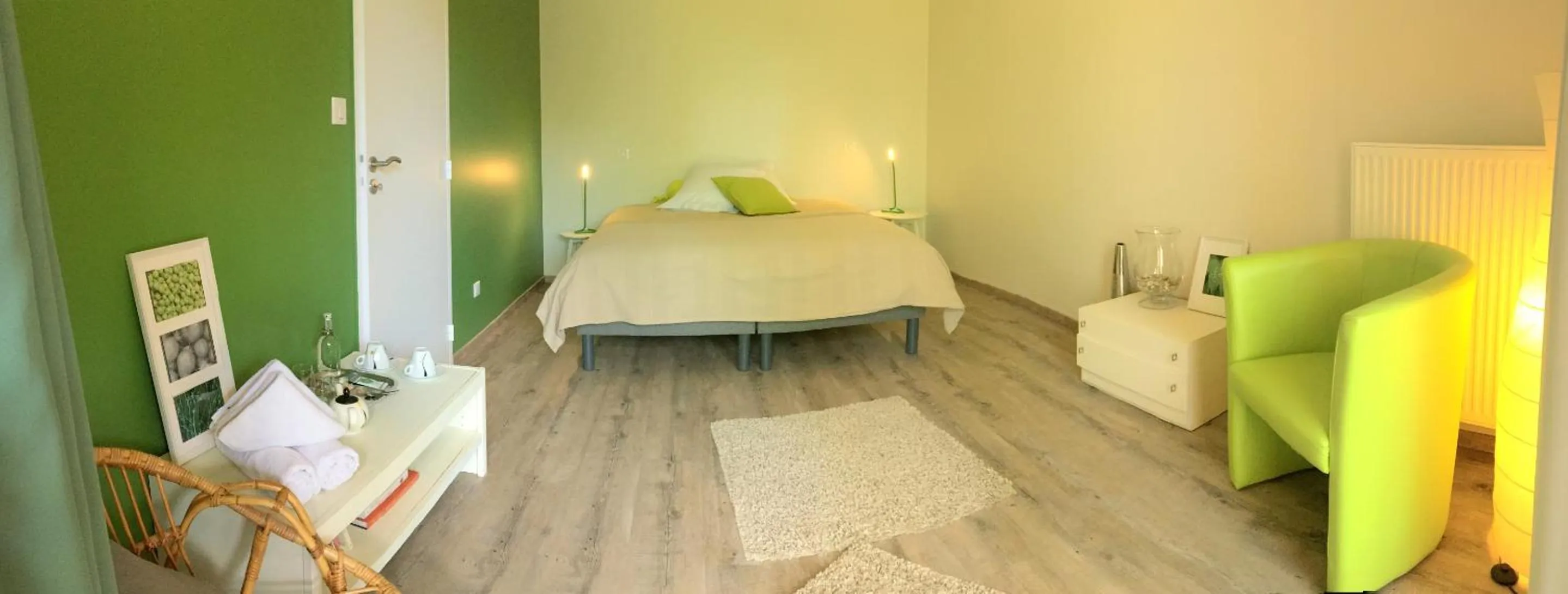 Bedroom, Bed in Le Jardin des 4M