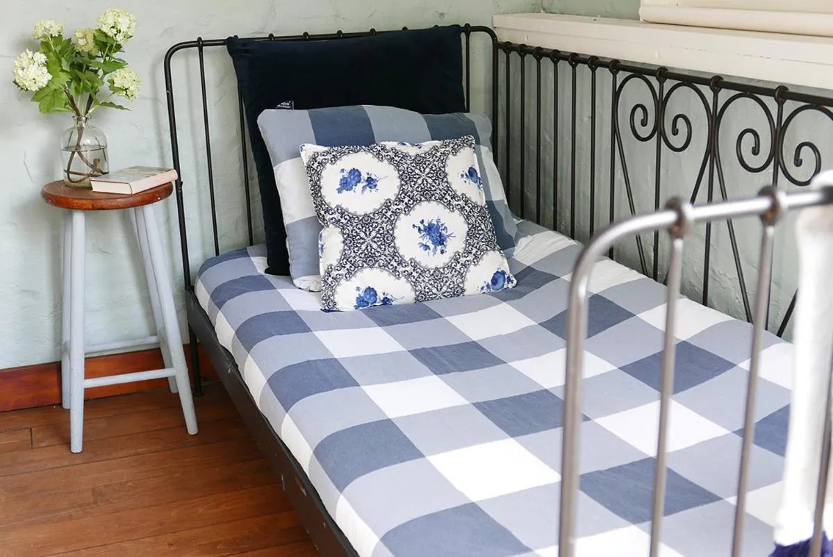 Property building in B&B Bed en Omelet