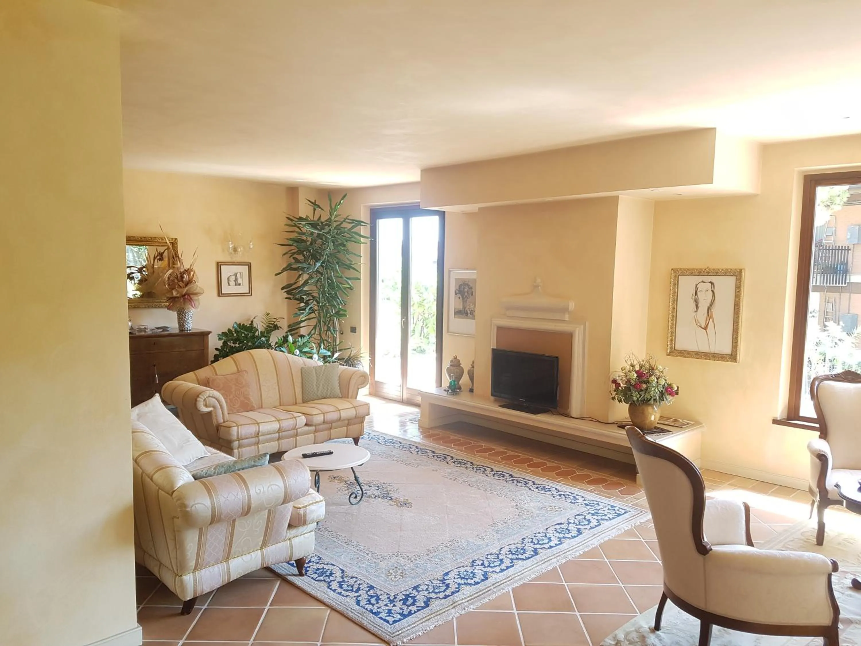 Communal lounge/ TV room, Seating Area in B&B La Casa di Rita