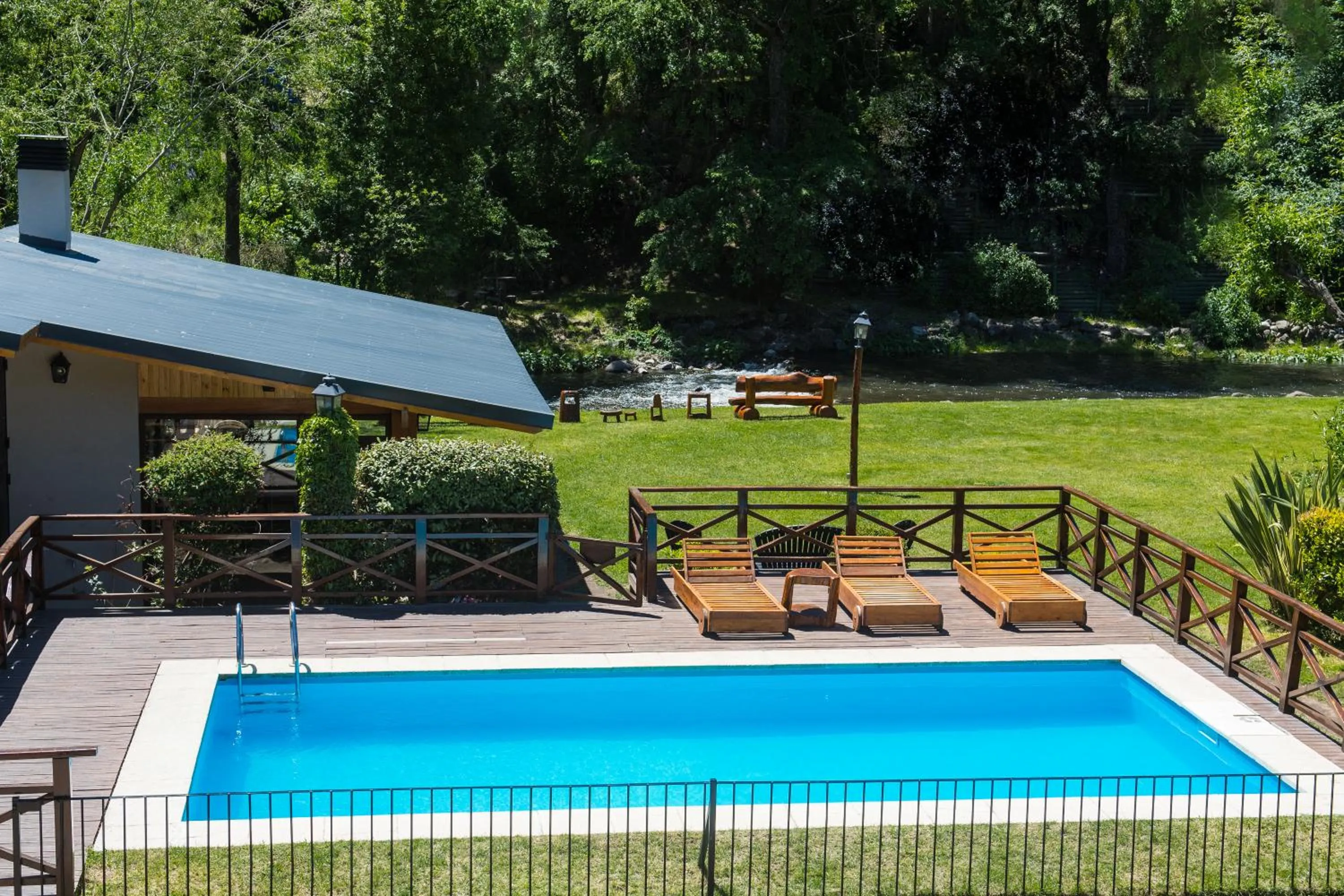 Patio in Apart & Hotel La Fontaine - by ROTUI