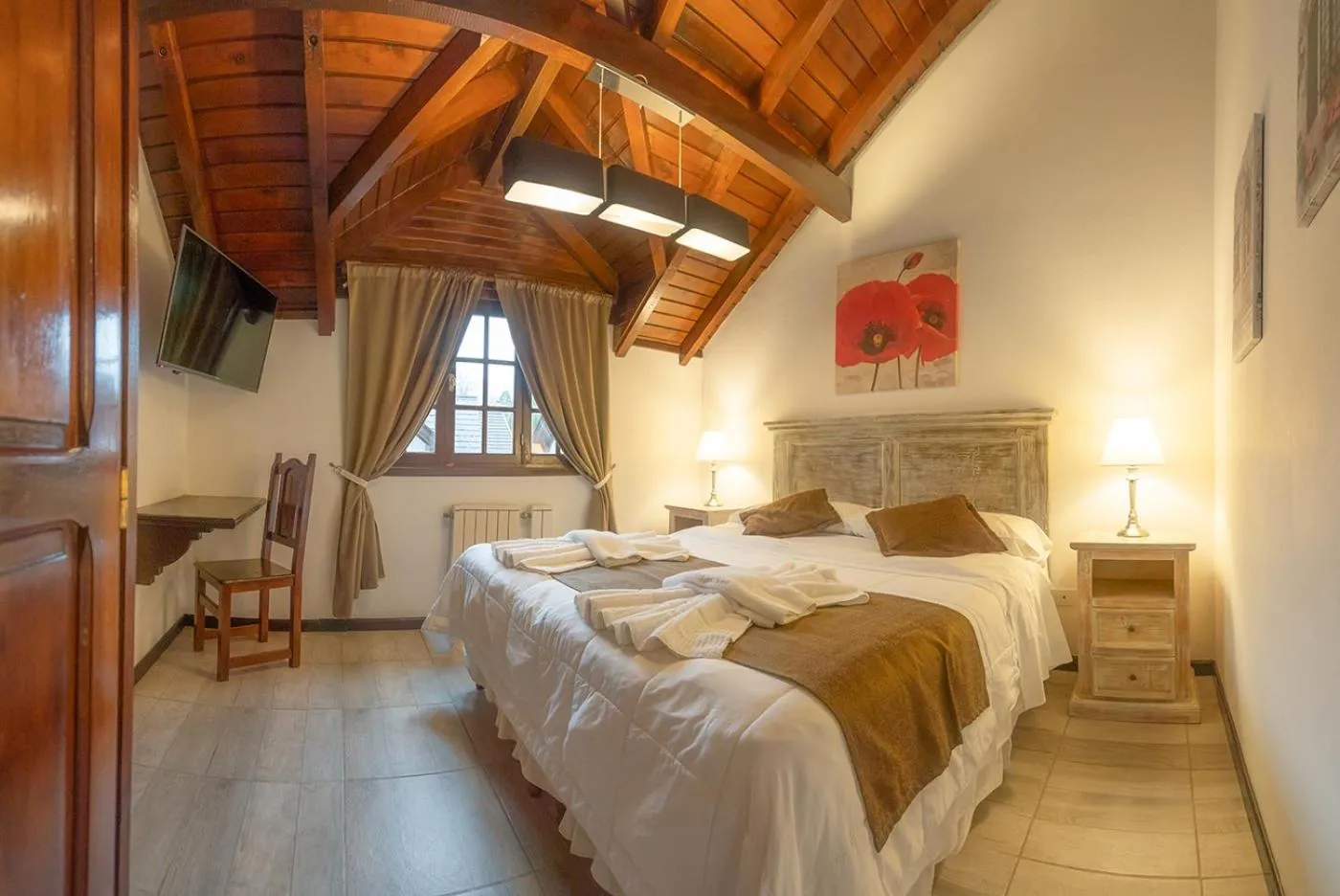 Bedroom, Bed in Apart & Hotel La Fontaine - by ROTUI