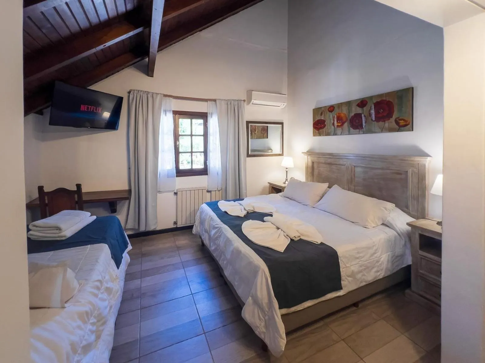 Bedroom, Bed in Apart & Hotel La Fontaine - by ROTUI