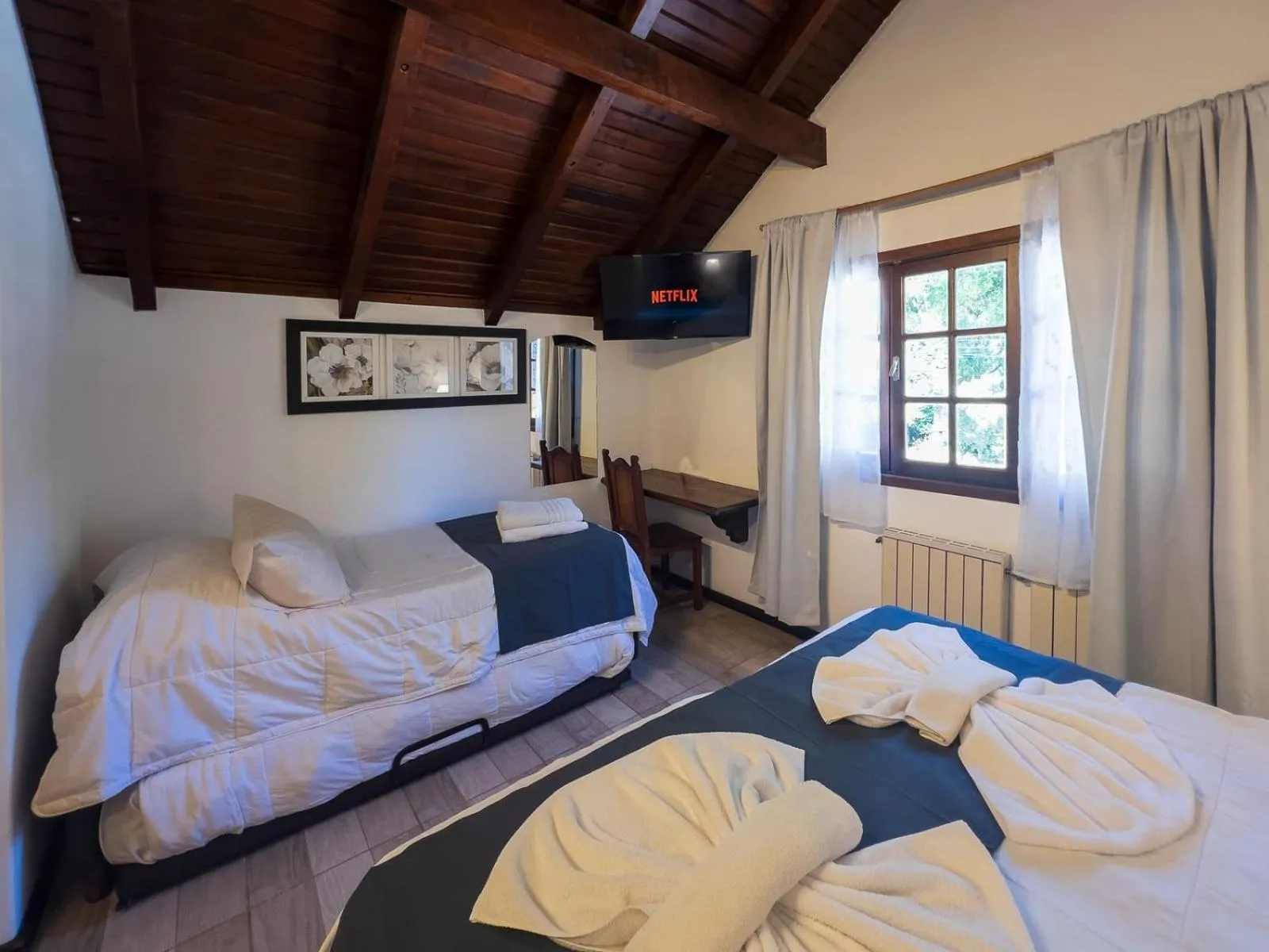 Bedroom, Bed in Apart & Hotel La Fontaine - by ROTUI