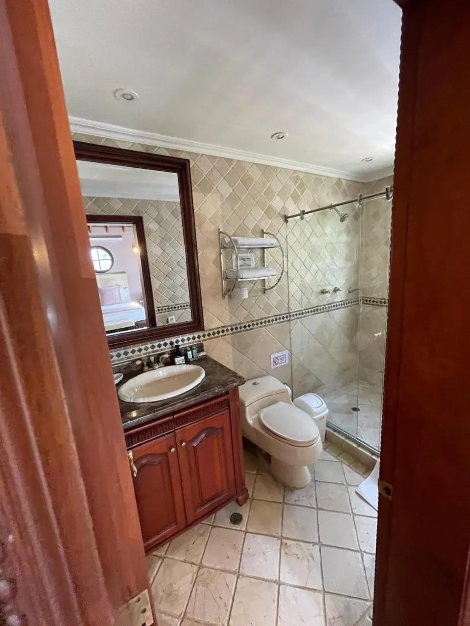 Bathroom in Villa de los Angeles