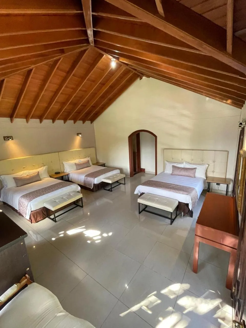 Bed in Villa de los Angeles