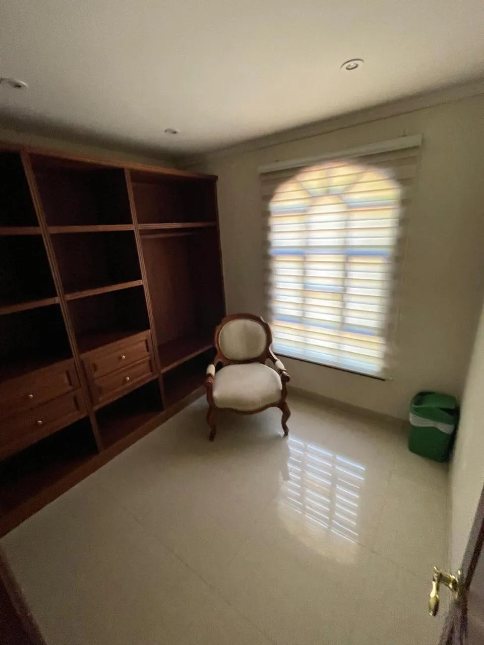 furniture in Villa de los Angeles
