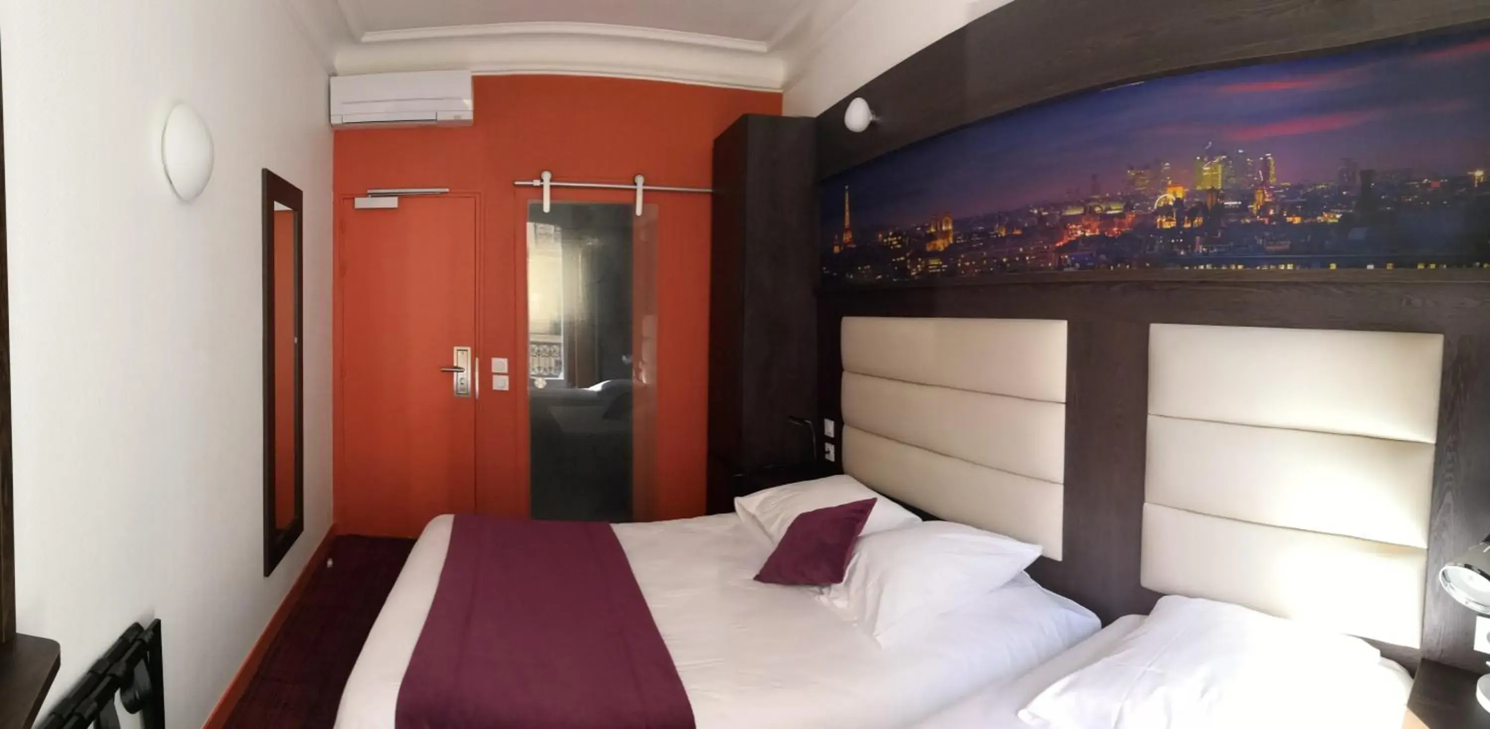 Bed in Parc Hotel Bed in Parc Hotel