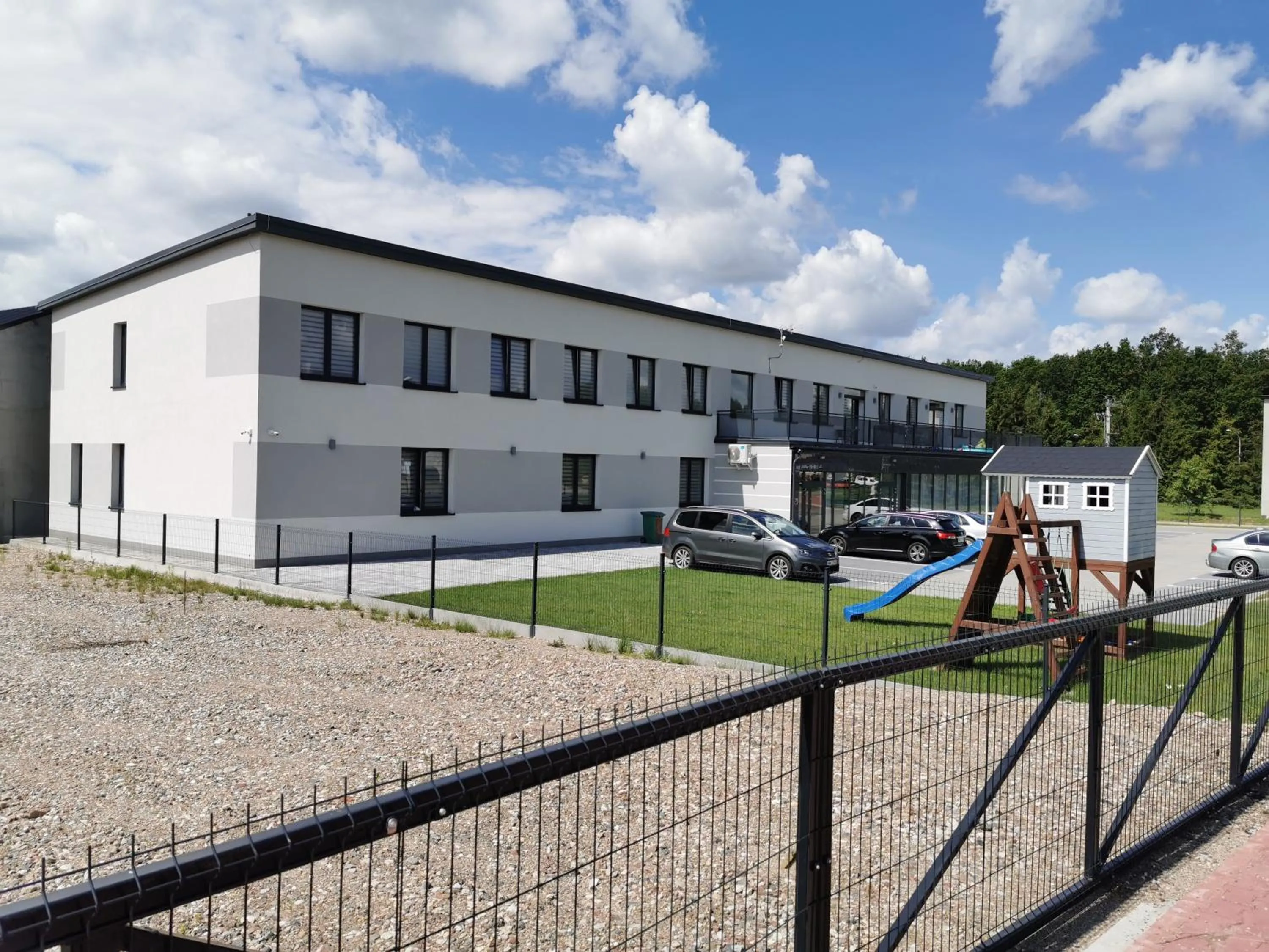 Property building in Wielobranżówka