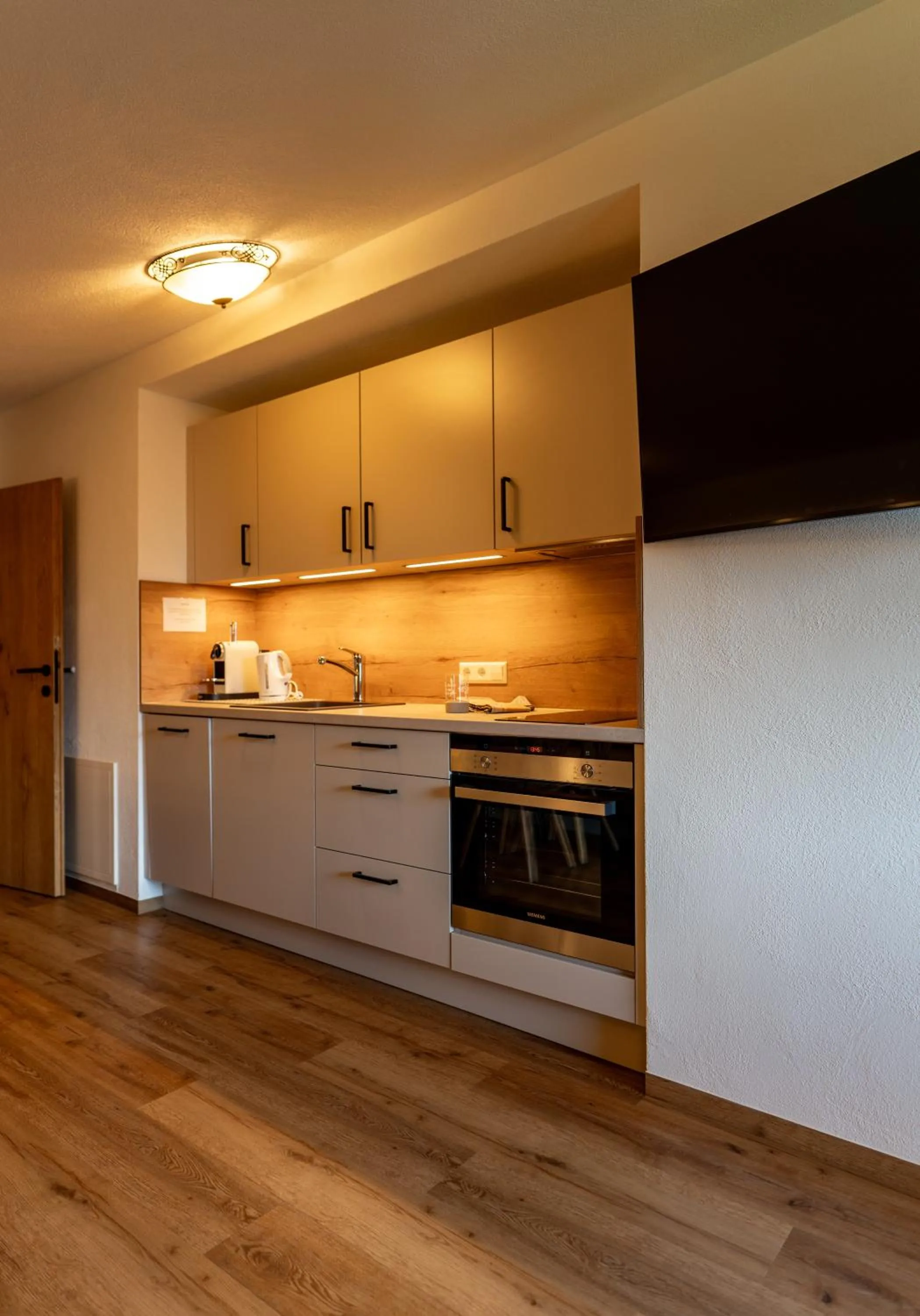 Kitchen or kitchenette in Pension Bergbauernhof Irxner