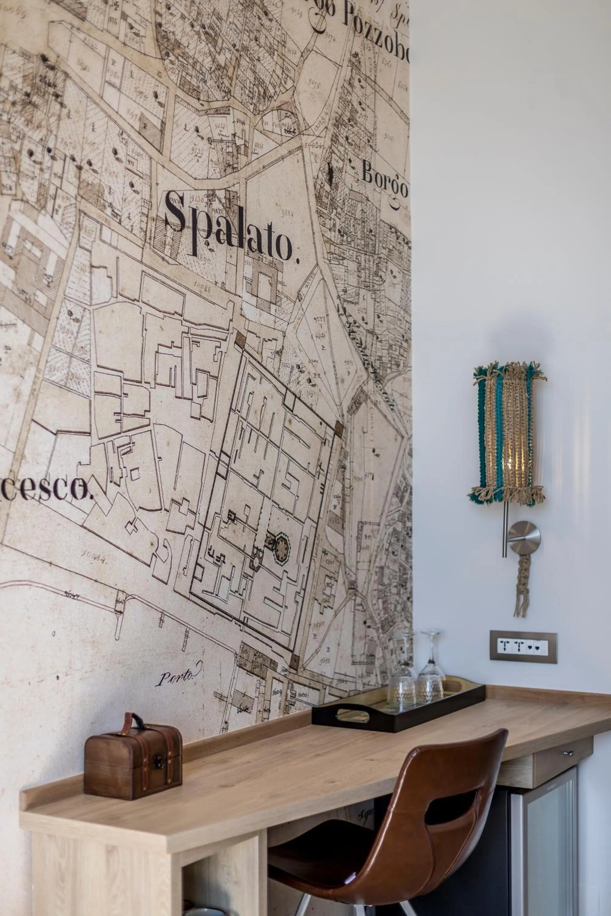 Decorative detail in Seaview Luxury Retreat