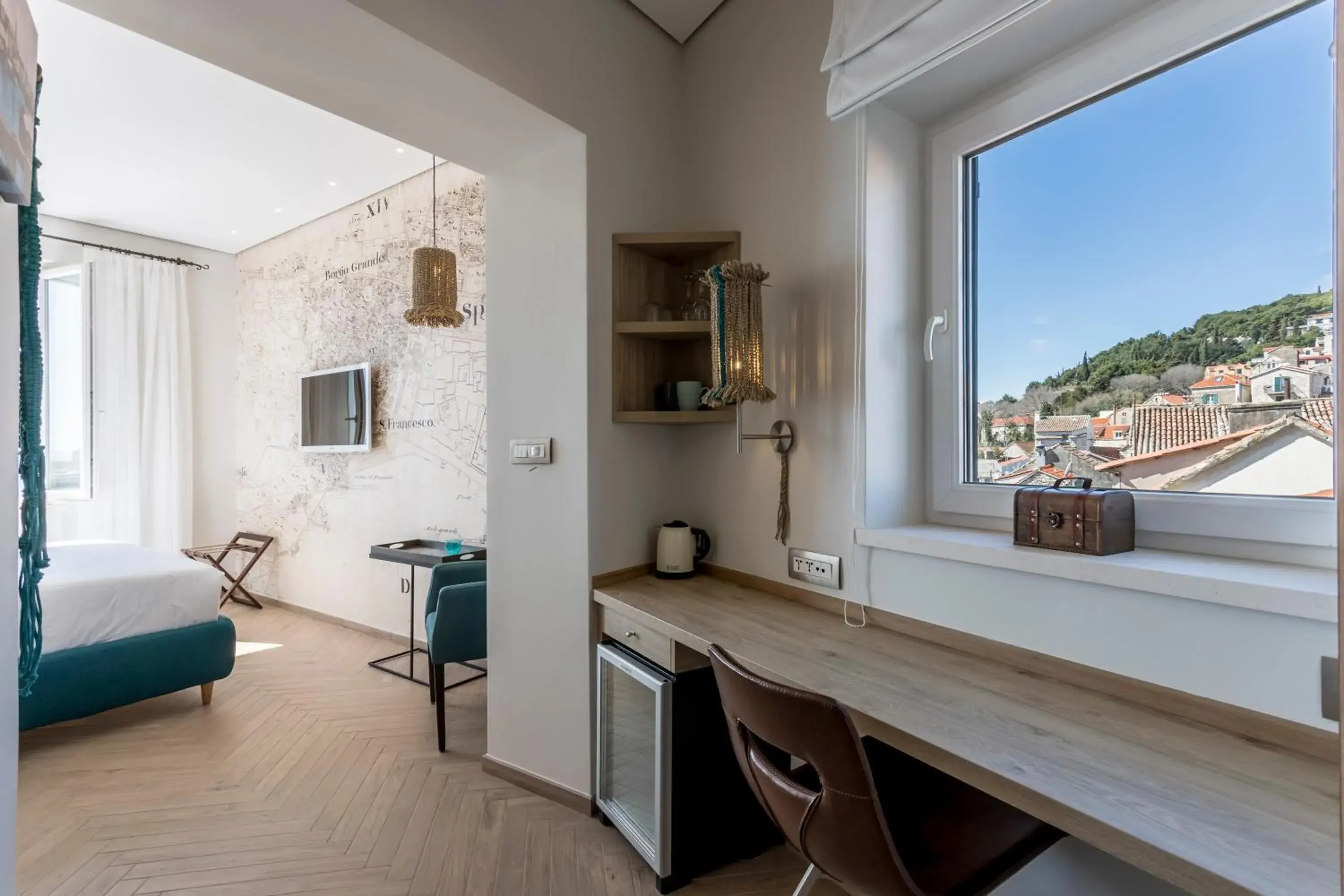 Photo of the whole room, Bed in Seaview Luxury Retreat Photo of the whole room, Bed in Seaview Luxury Retreat