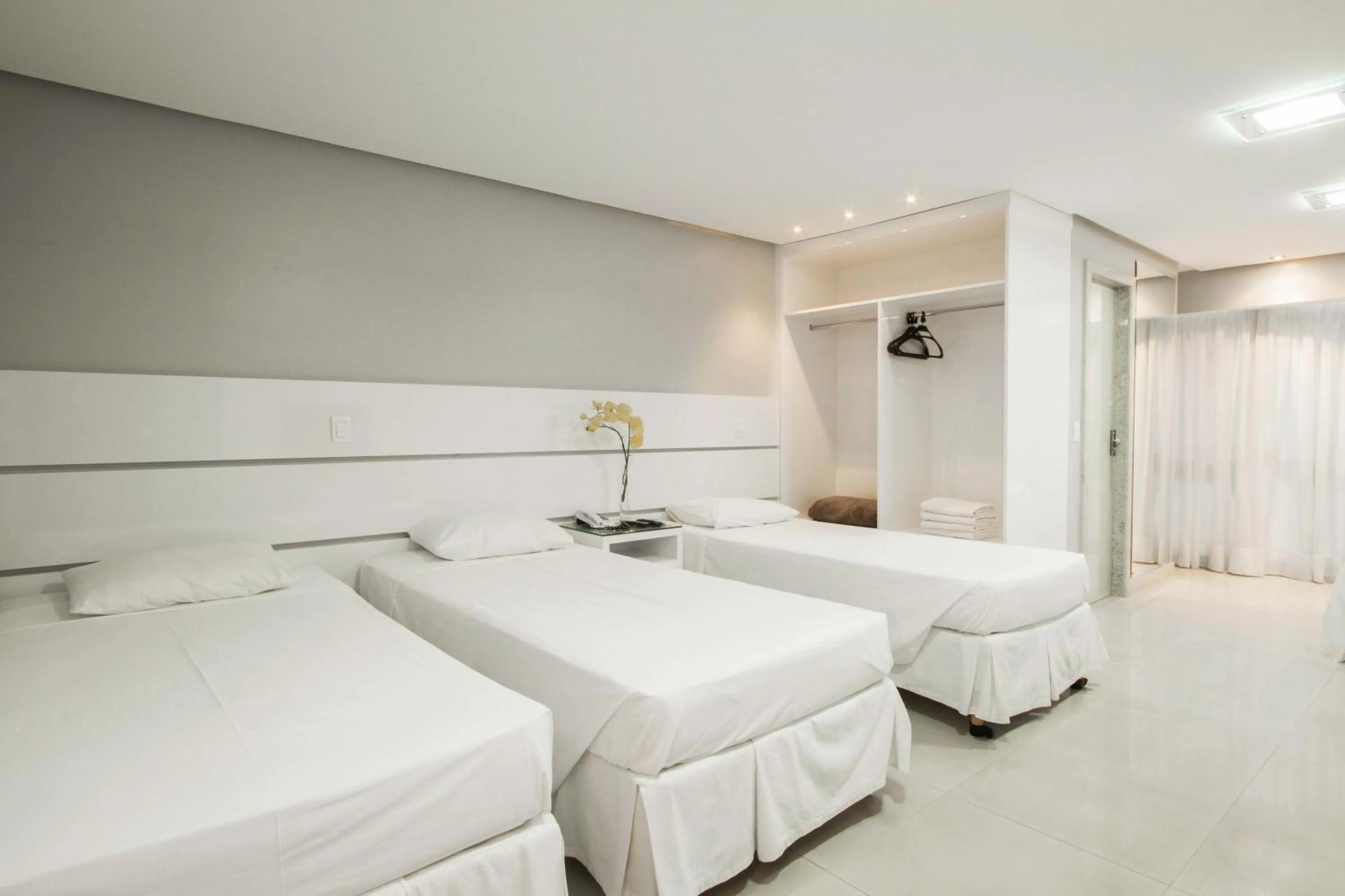 Photo of the whole room, Bed in Brisa Tower Hotel