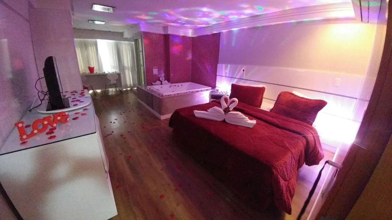 Bed in Brisa Tower Hotel