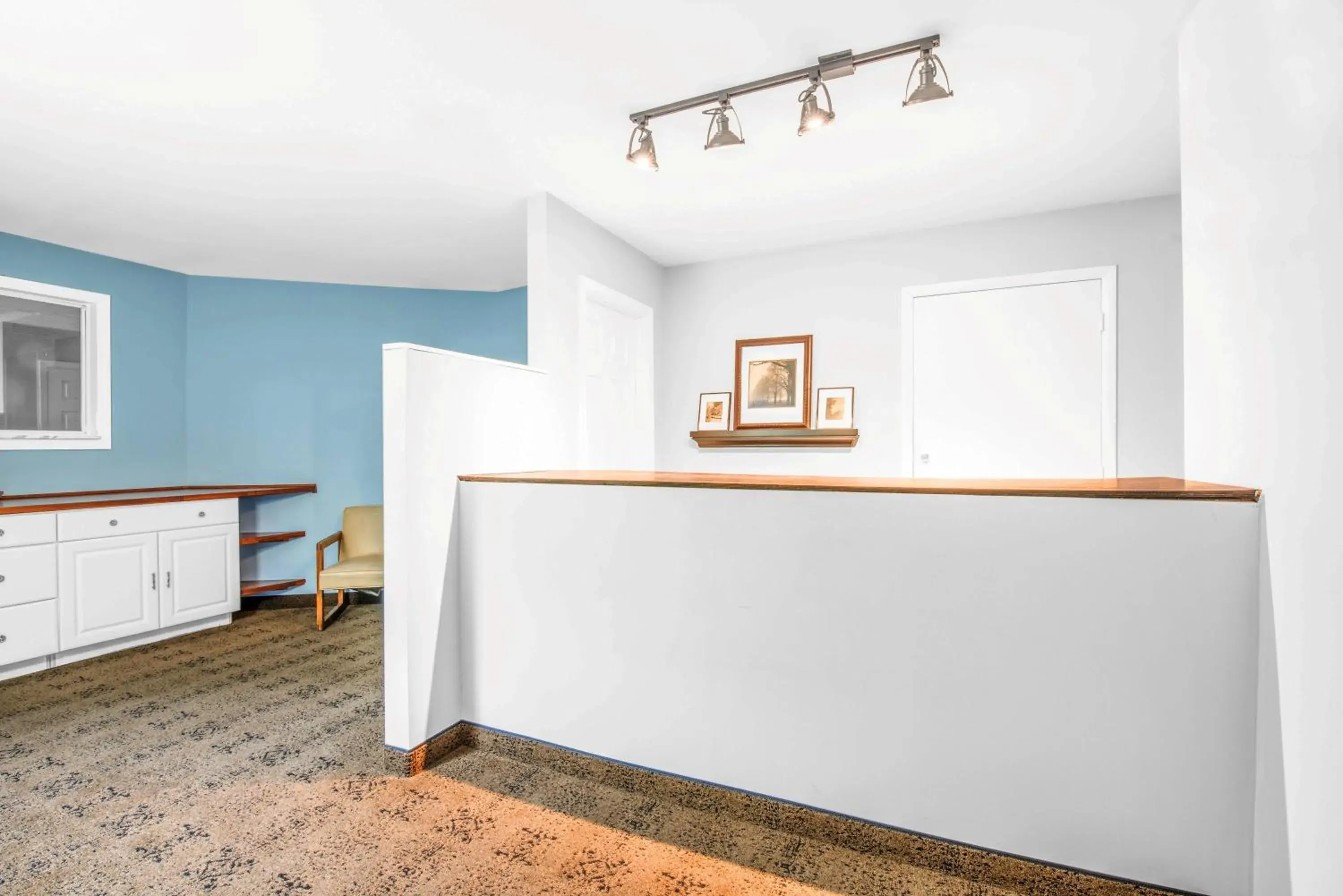 Lobby or reception in Knights Inn Pine Grove Lobby or reception in Knights Inn Pine Grove