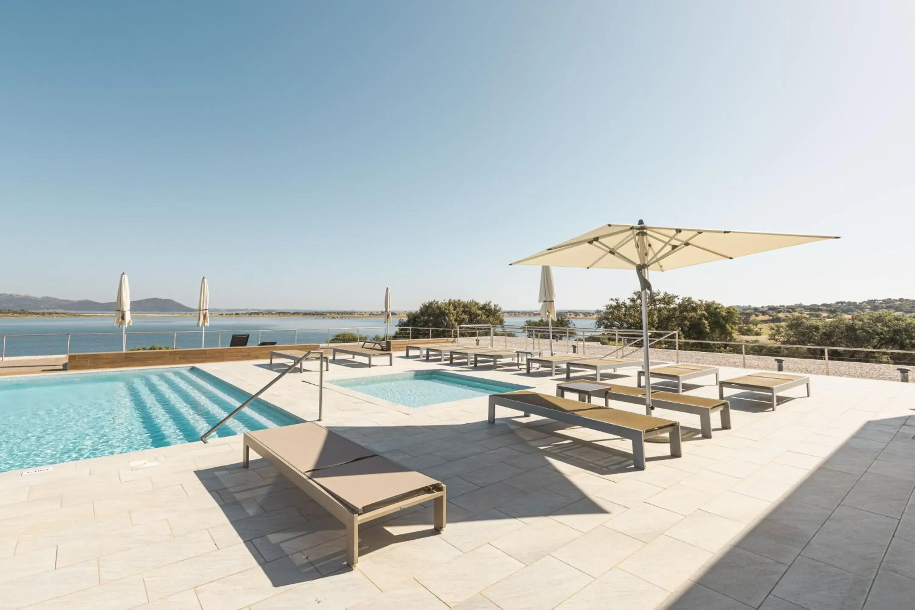 Lake view in Herdade dos Delgados Lake view in Herdade dos Delgados