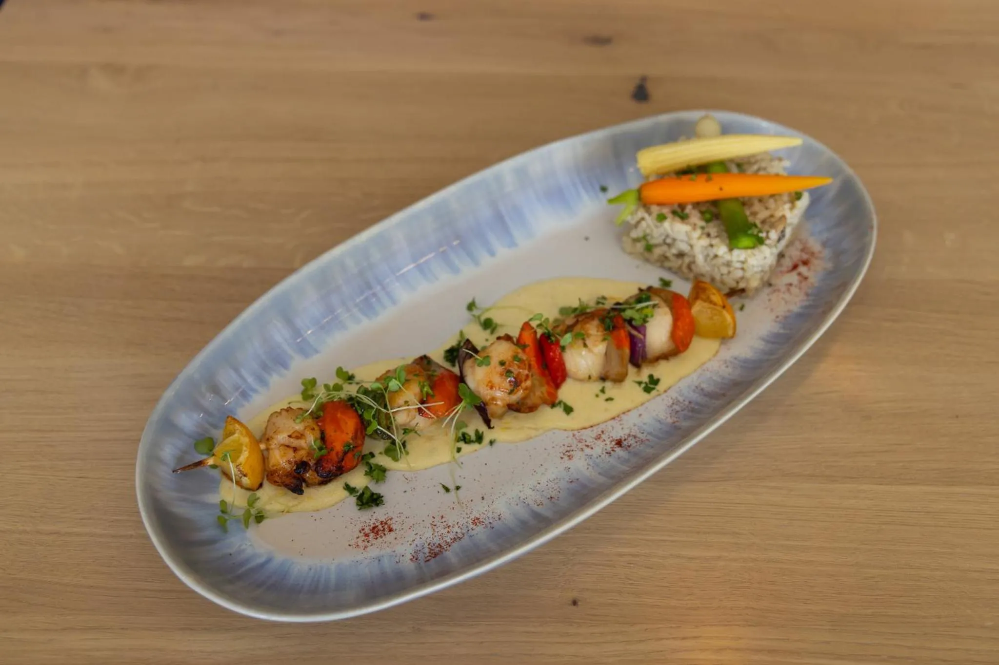 Restaurant/places to eat in Hotel De La Mer
