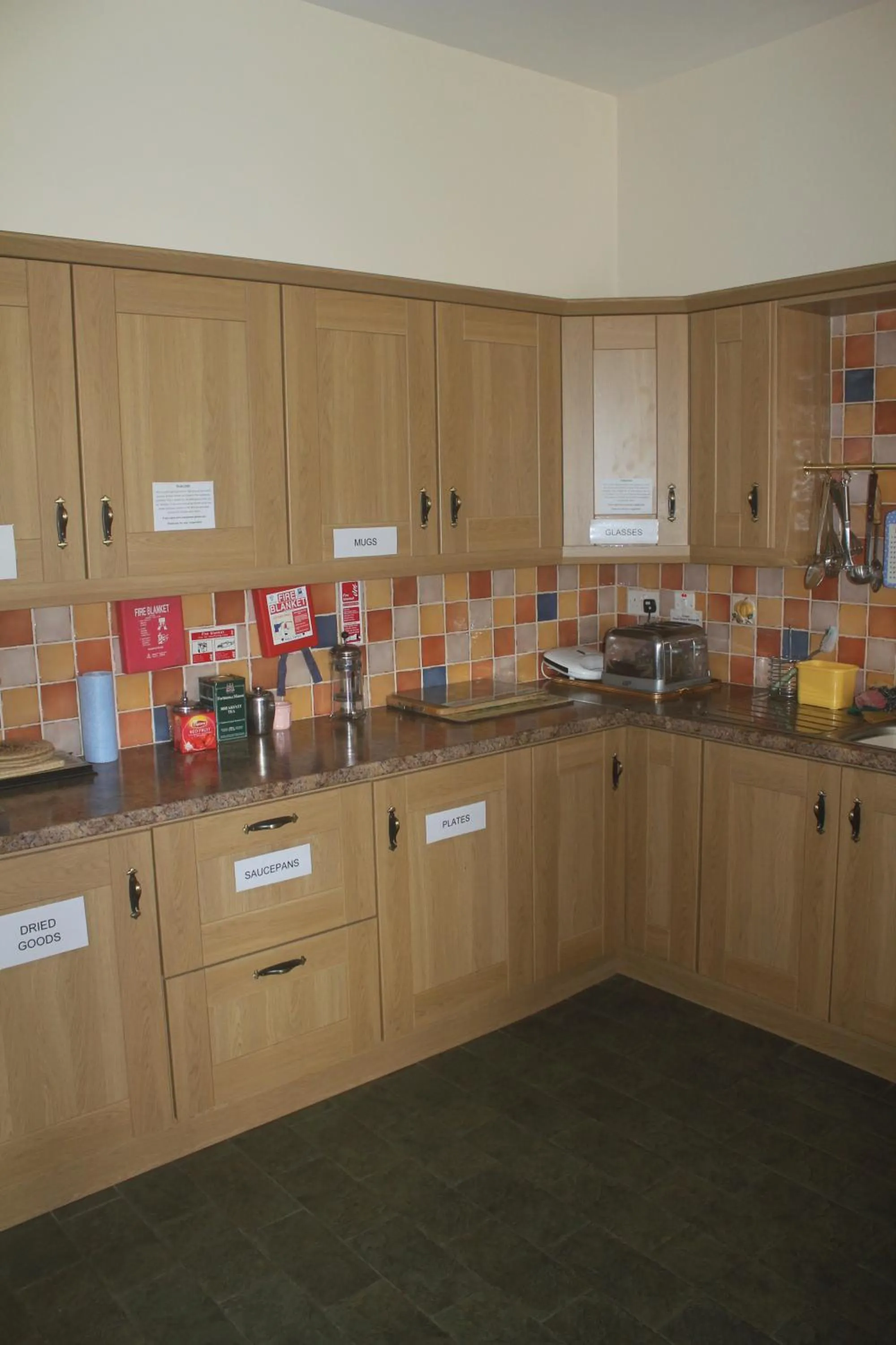 Kitchen or kitchenette in The Mourne Lodge "Cnocnafeola"