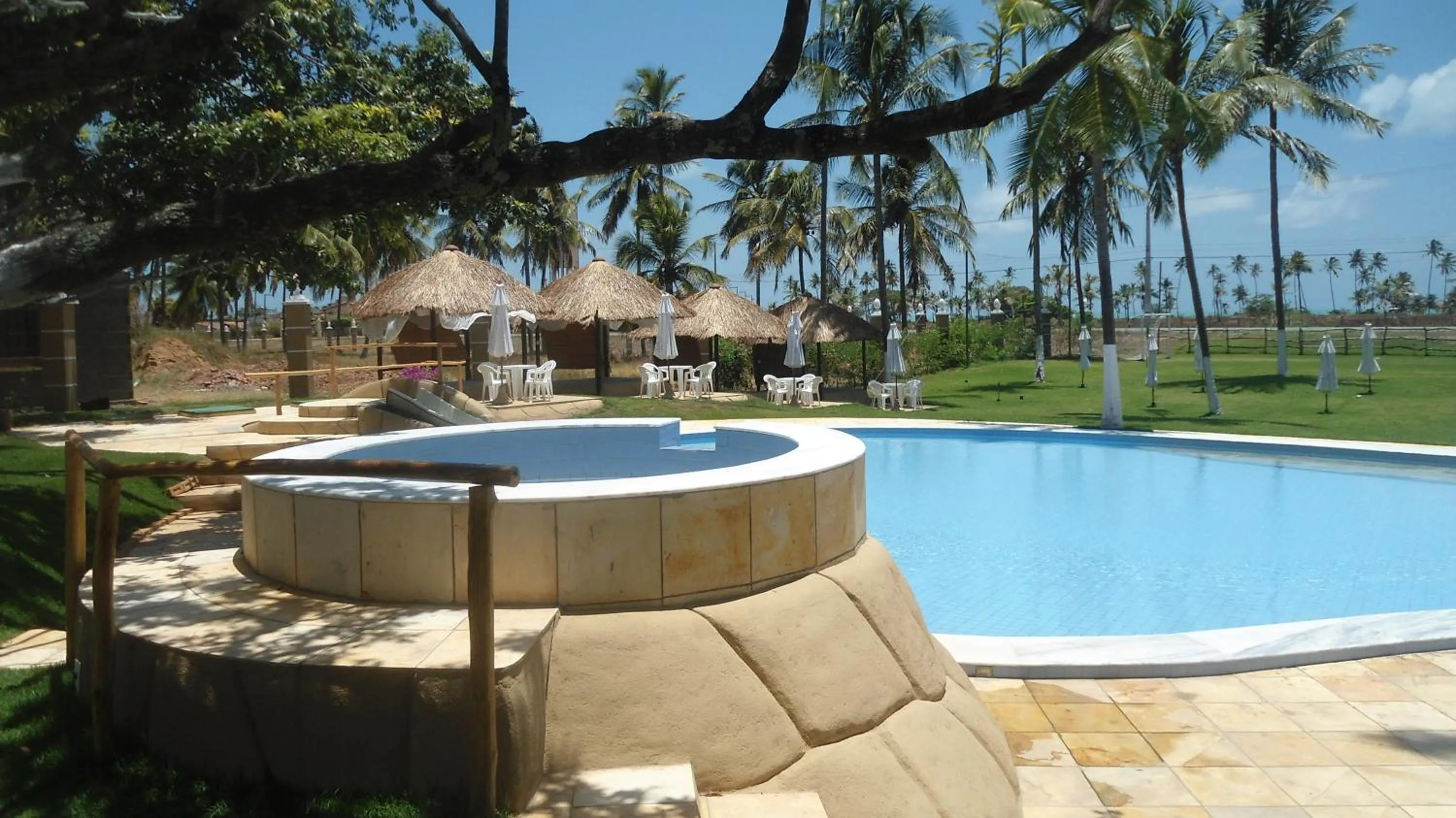 Hot Tub in Fazenda Fiore Resort