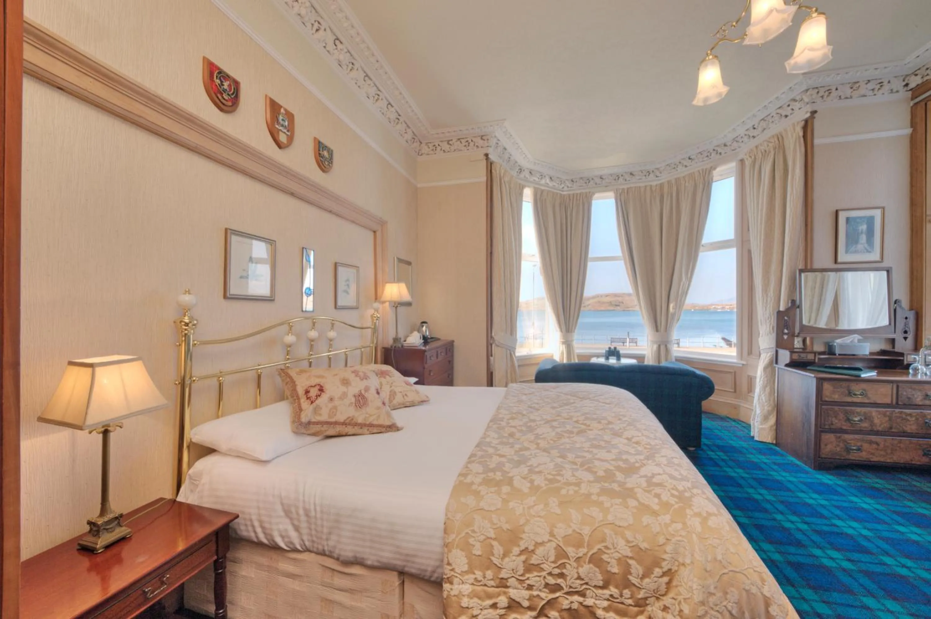 Bedroom, Bed in Kilchrenan House