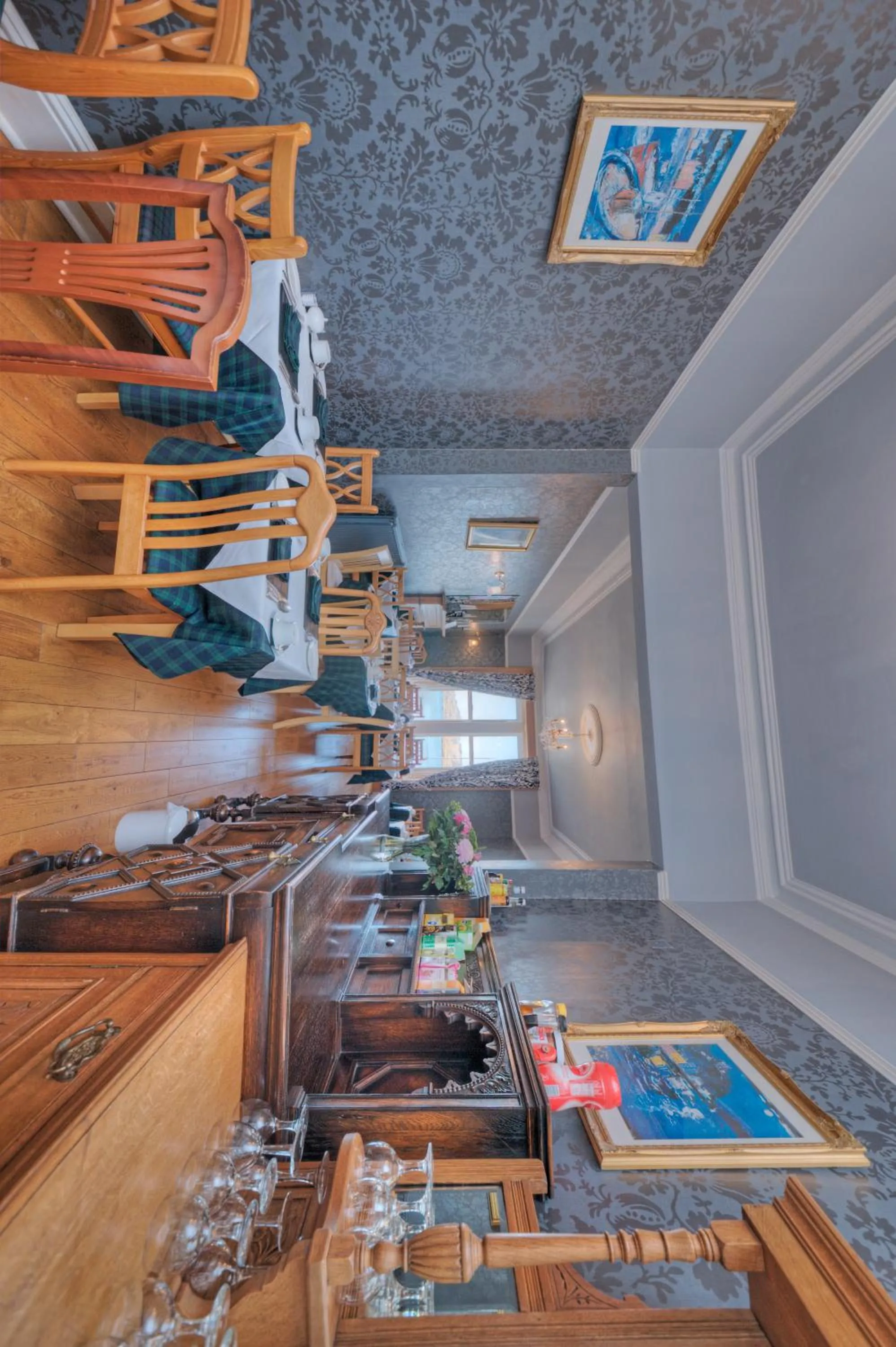 Food and drinks in Kilchrenan House