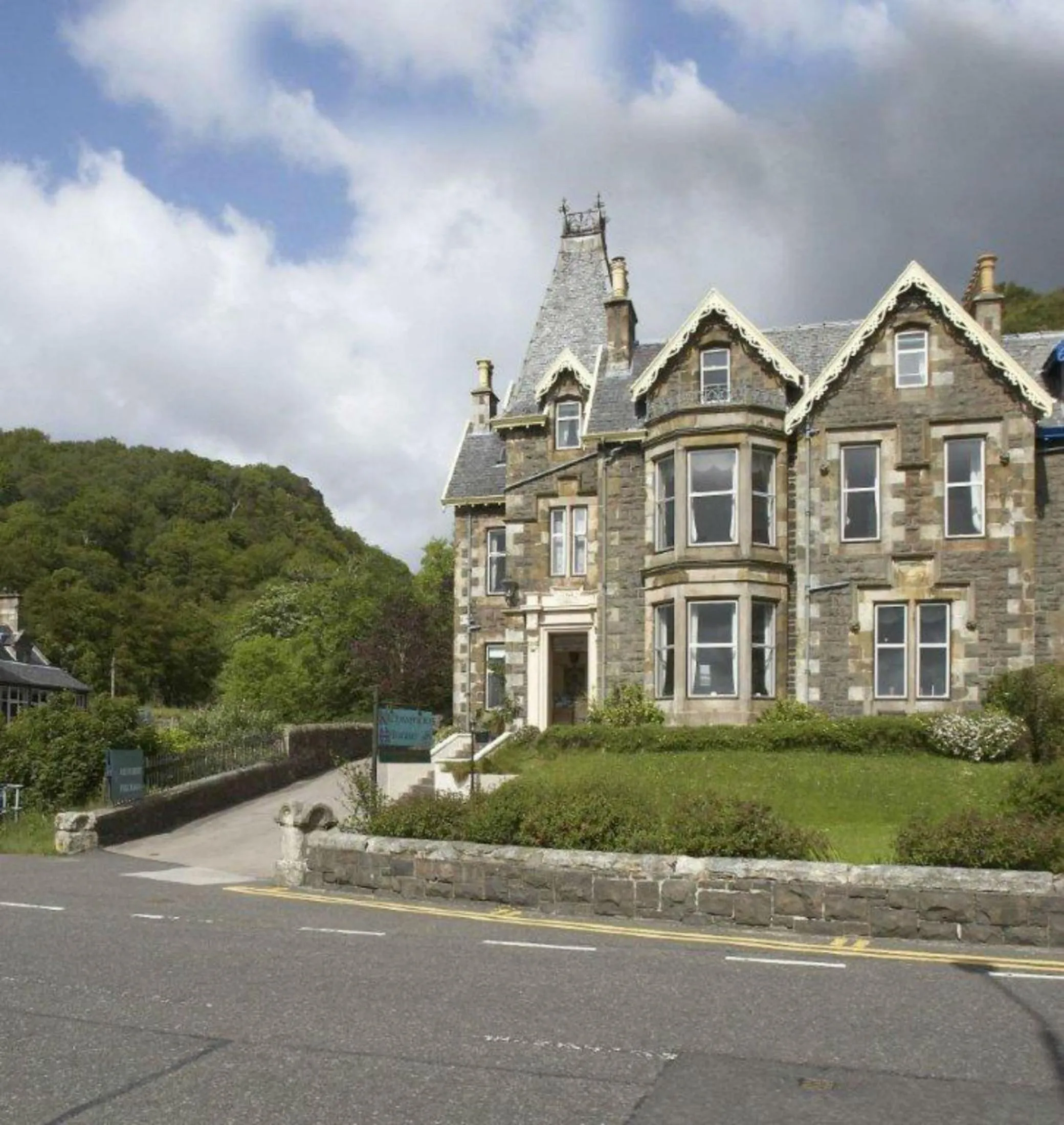 Property building in Kilchrenan House