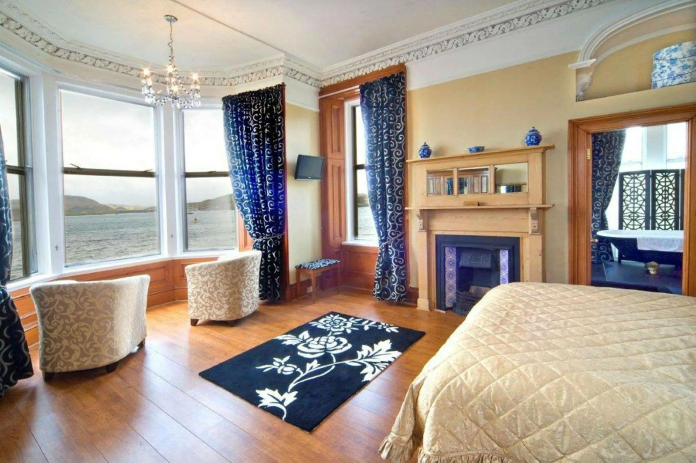Sea view, Bed in Kilchrenan House