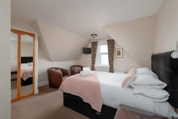 Bed in Kilchrenan House