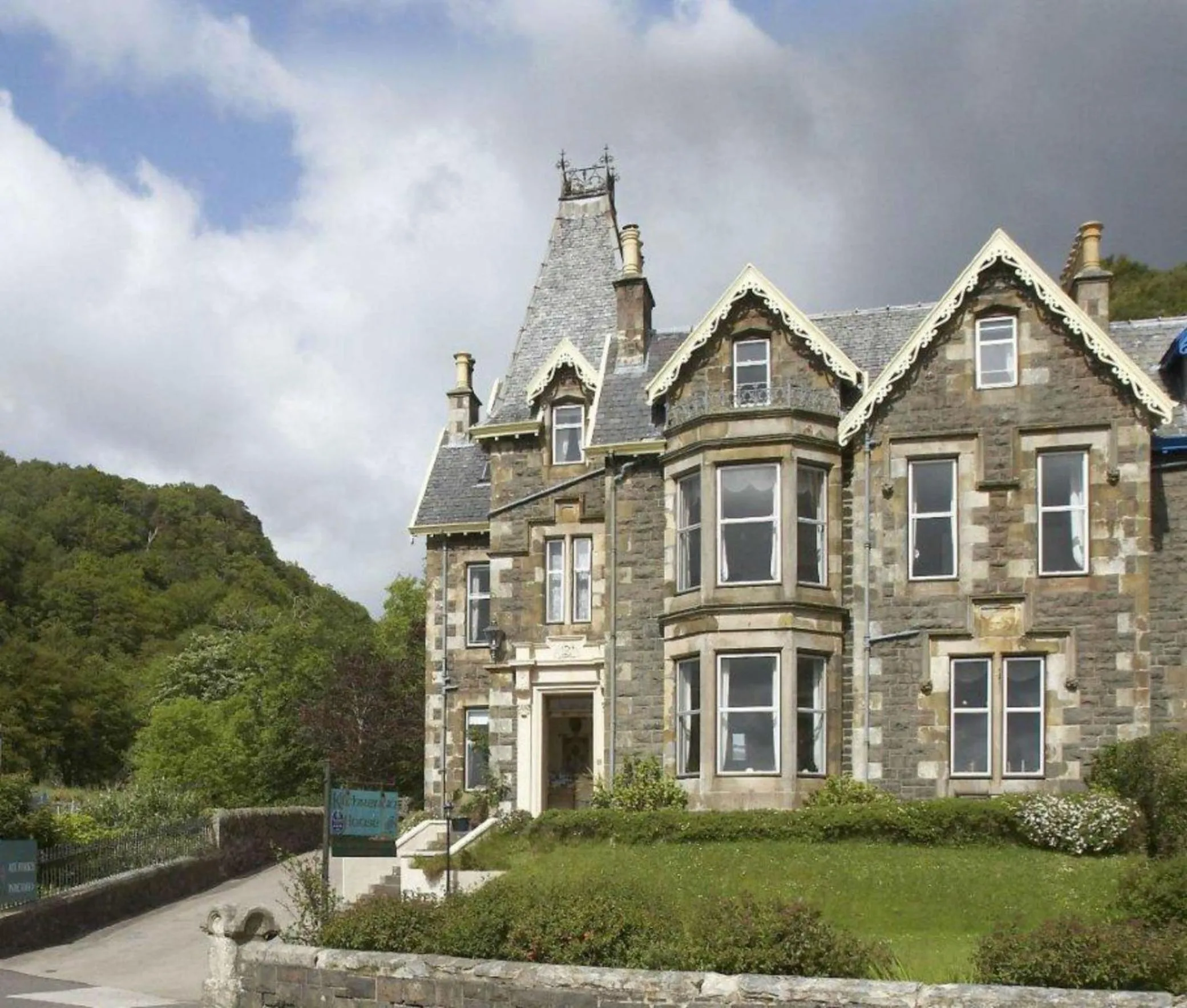 Property building in Kilchrenan House