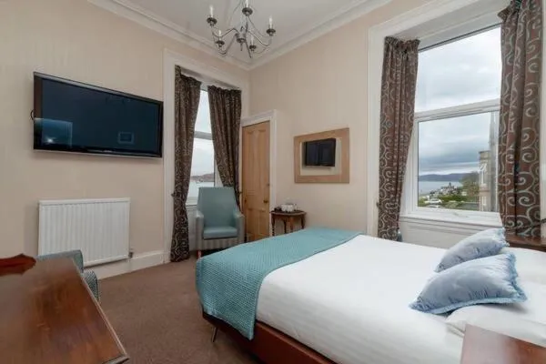 Bed in Kilchrenan House