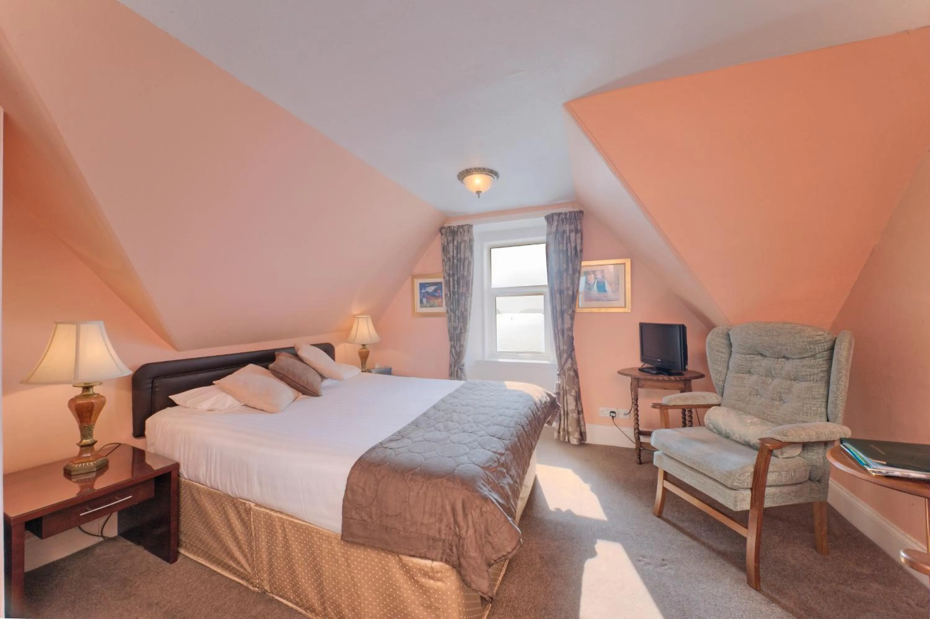 Sea view, Bed in Kilchrenan House