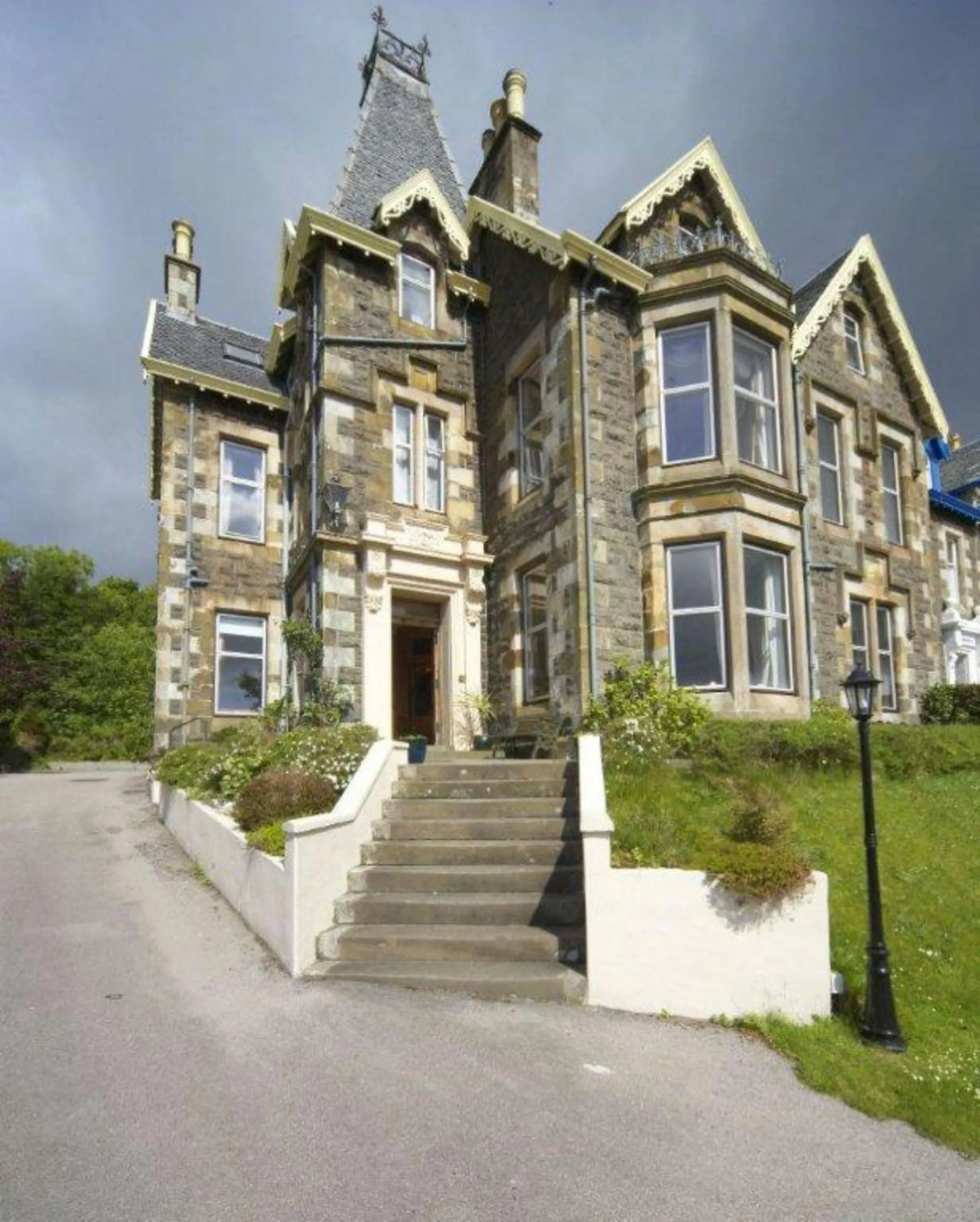 Facade/entrance in Kilchrenan House