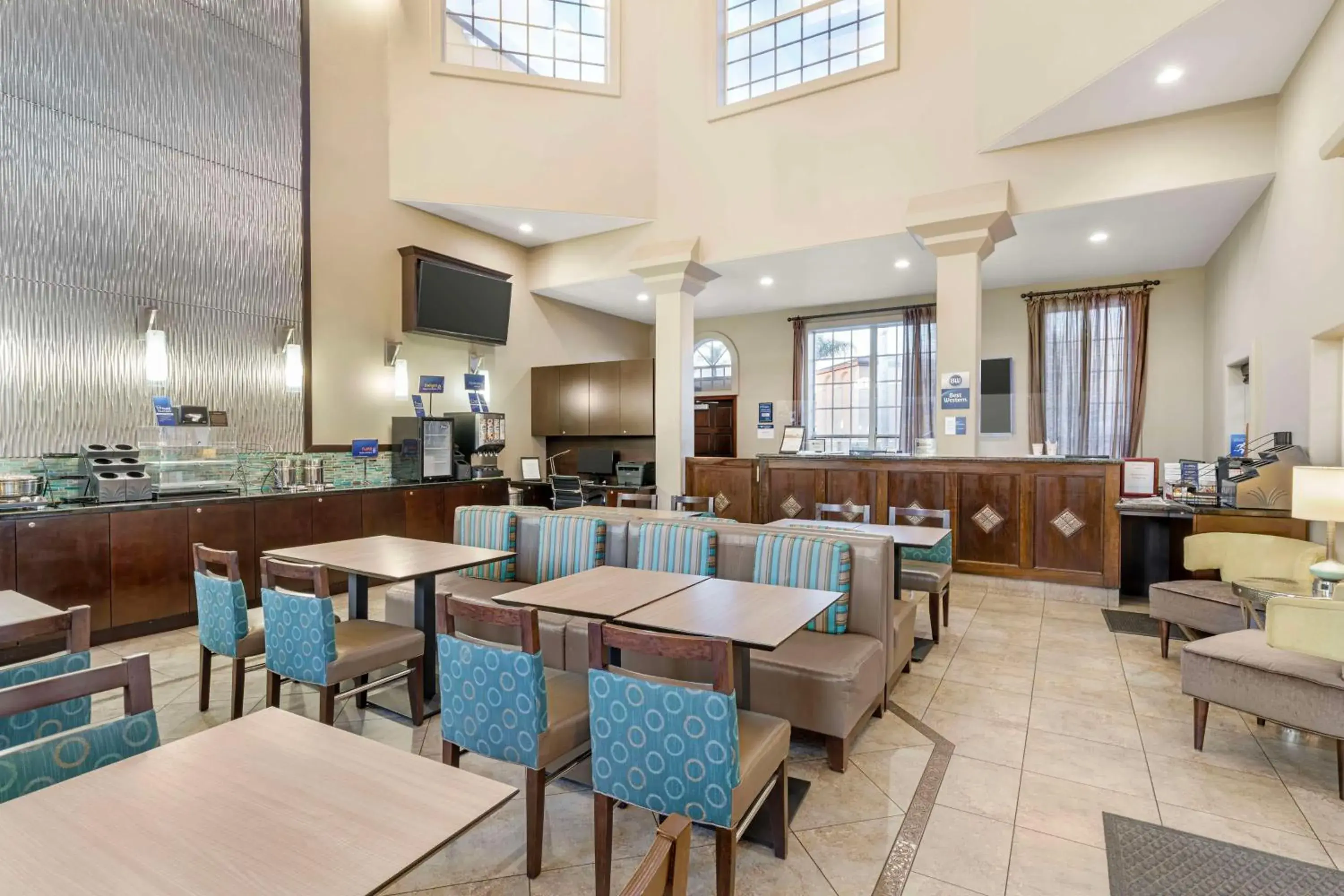 Lobby or reception in Best Western Oxnard Inn Lobby or reception in Best Western Oxnard Inn