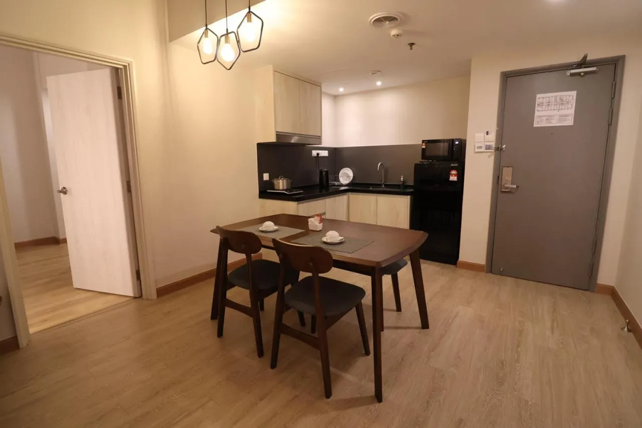 Crown Regency Serviced Suites