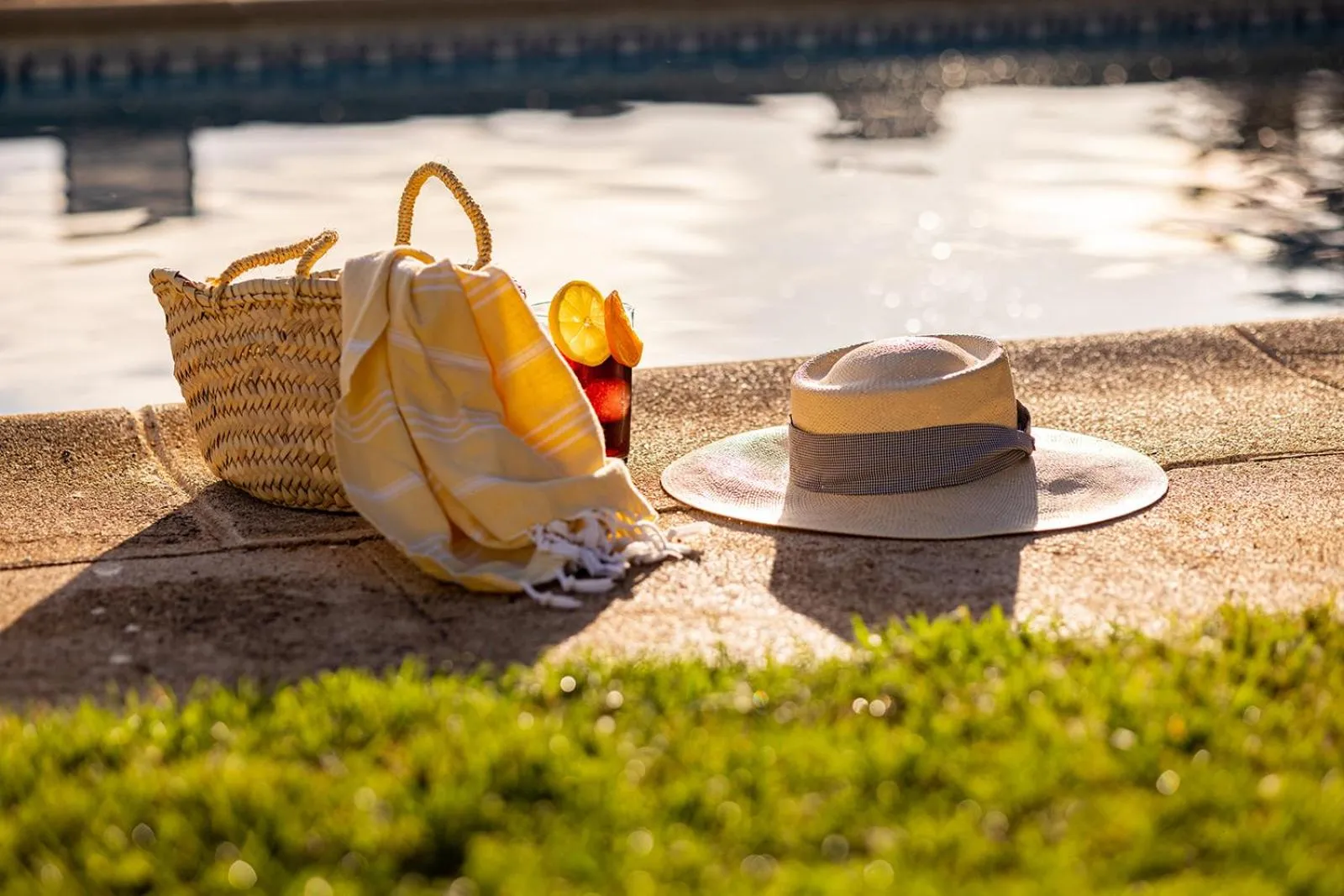 Swimming pool in CASA RURAL Cigarral del Pintor