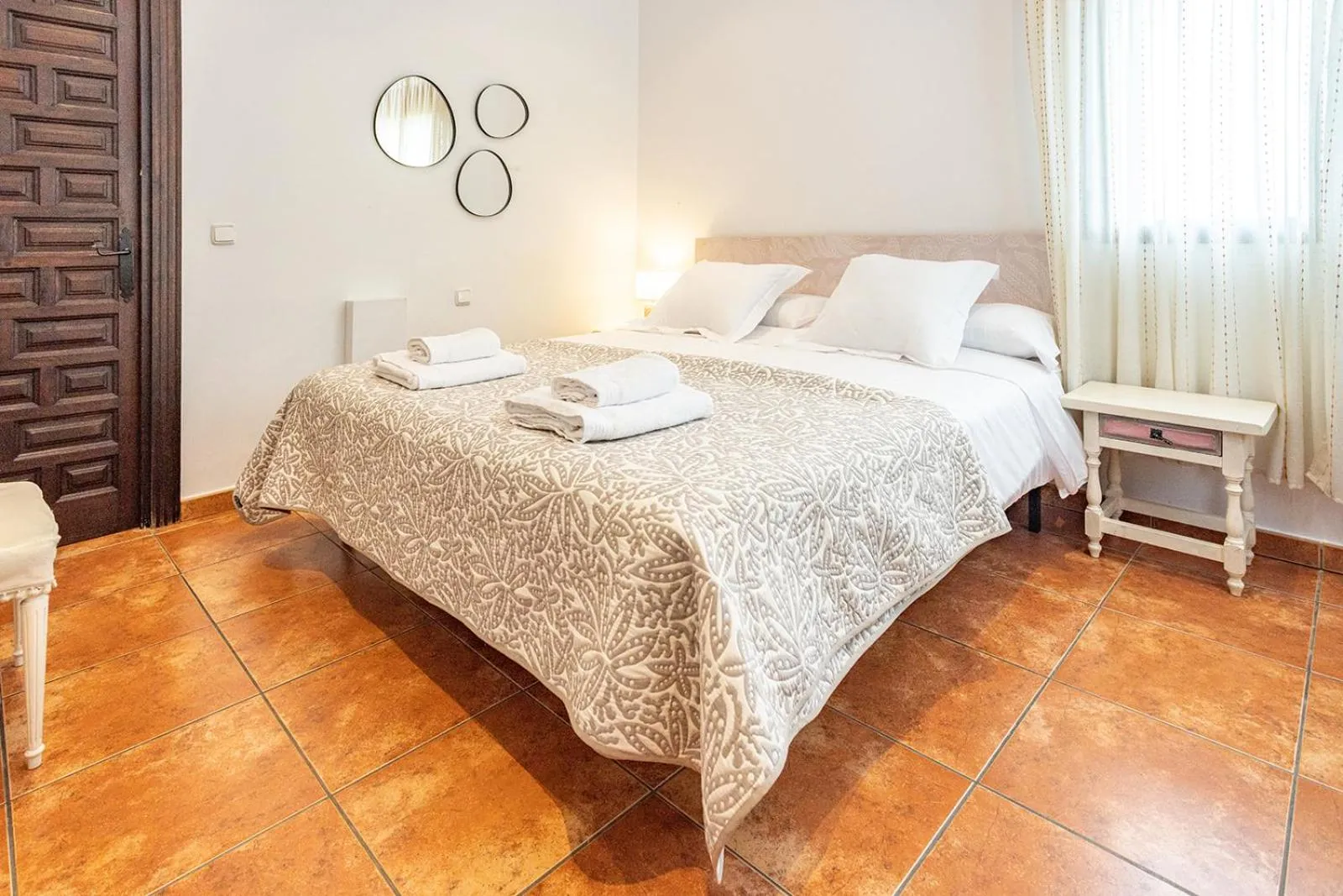 Bedroom, Bed in CASA RURAL Cigarral del Pintor