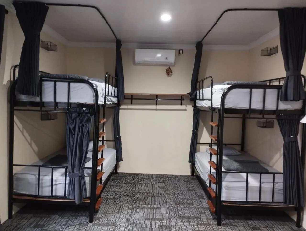 Bedroom, Bed in Musafir Guest House Syariah