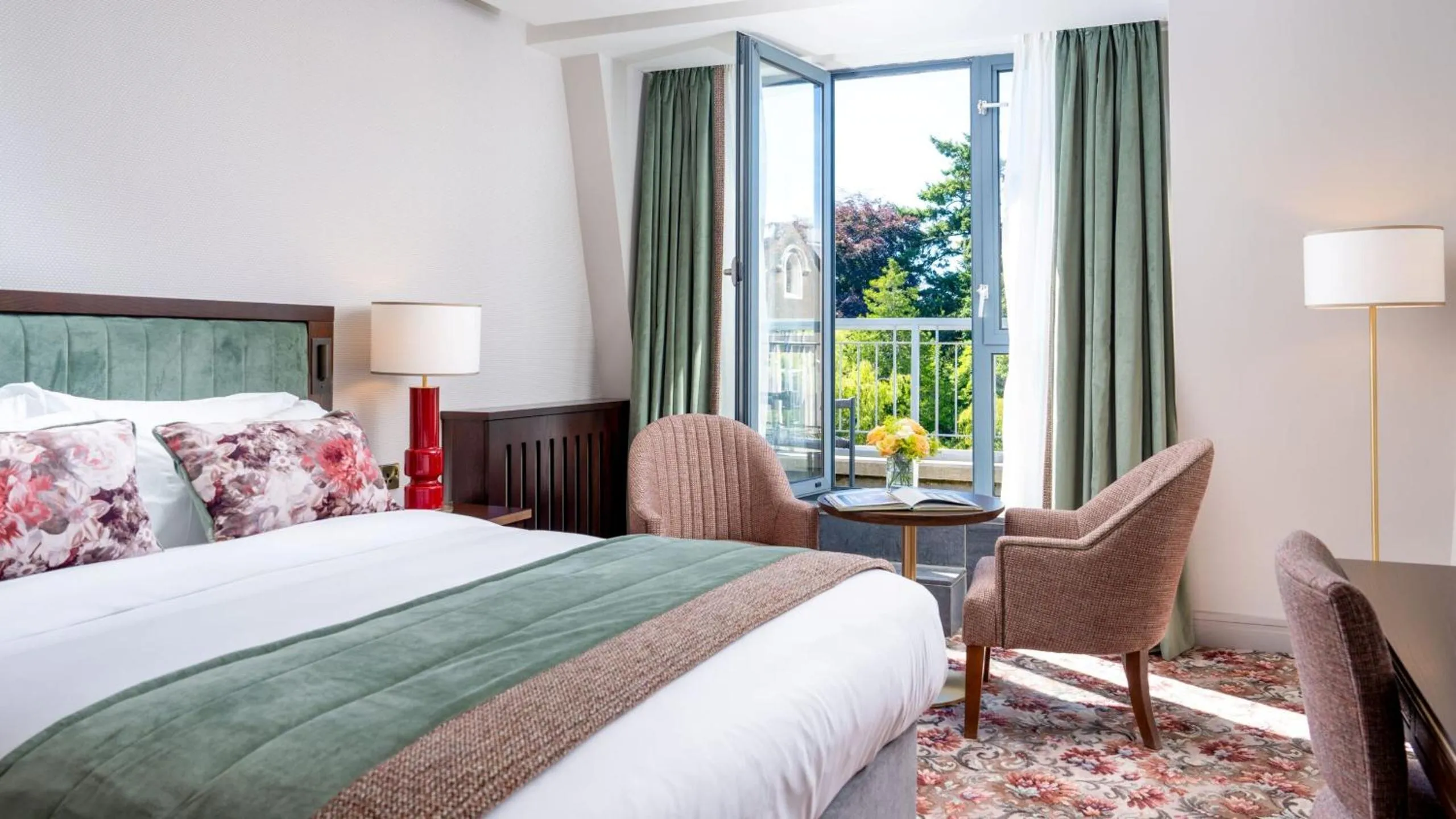 Bedroom, Bed in Ballymascanlon Hotel and Golf Resort