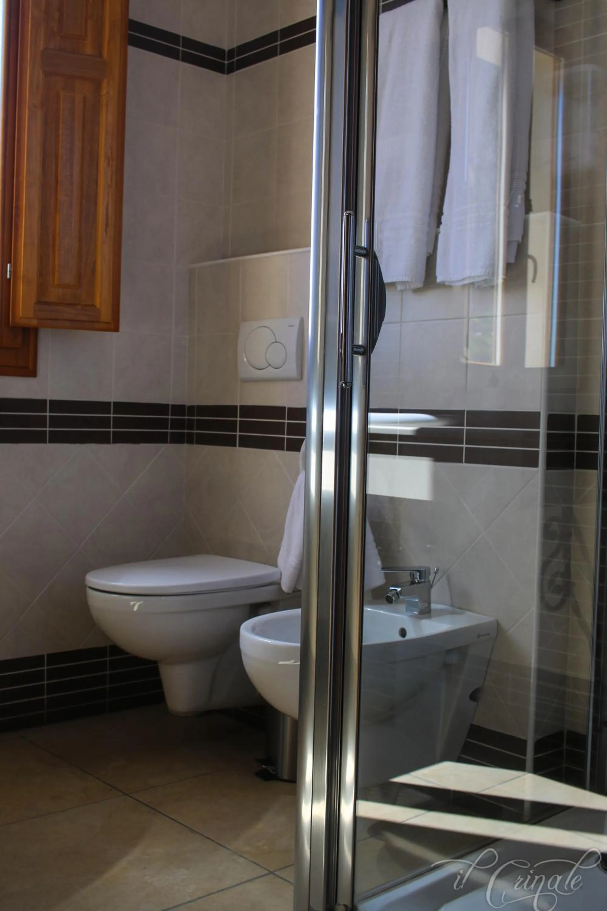 Toilet in Hotel Il Crinale