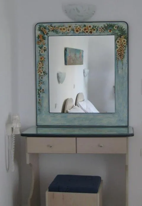 Decorative detail, Bed in Manto Studios