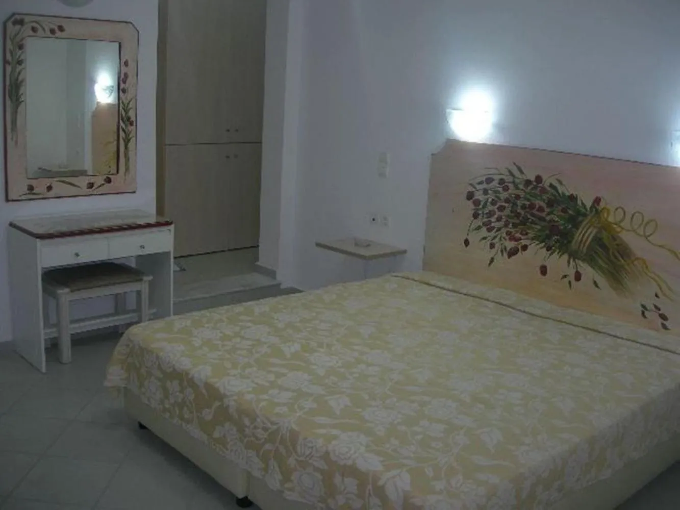 Bed in Manto Studios